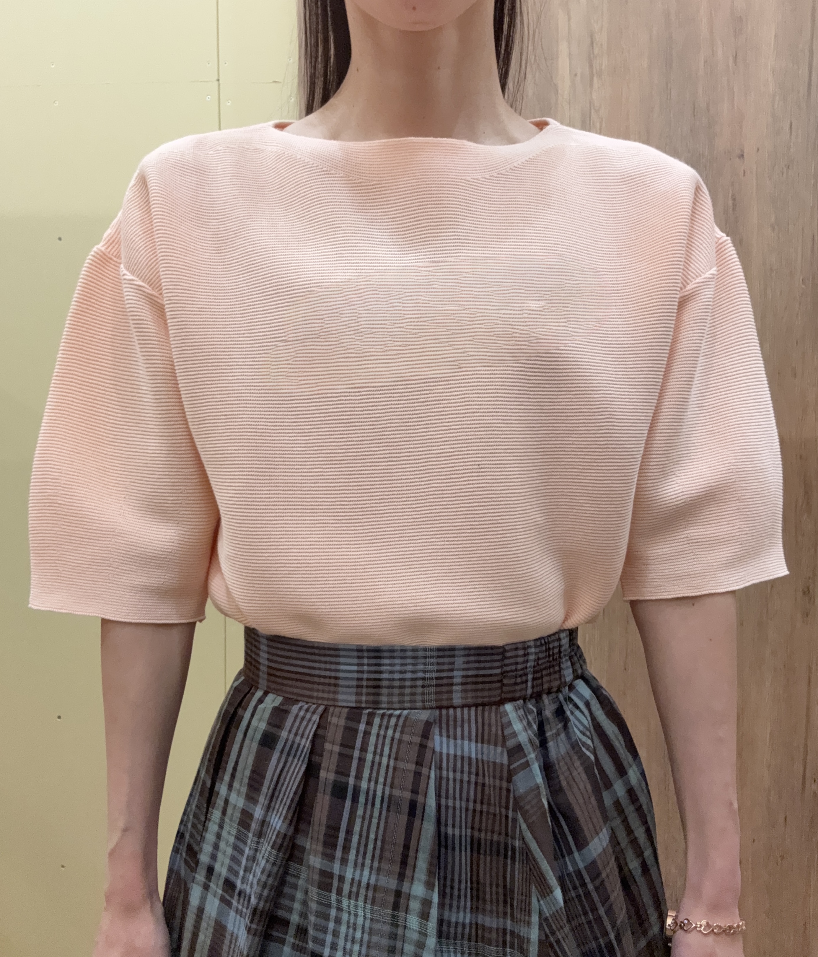 Ayakoさんの「grove｜【貴島明日香さん着用／洗濯機OK】レイヤードにもおすすめ、軽やかクロップドニット」を使ったコーディネート