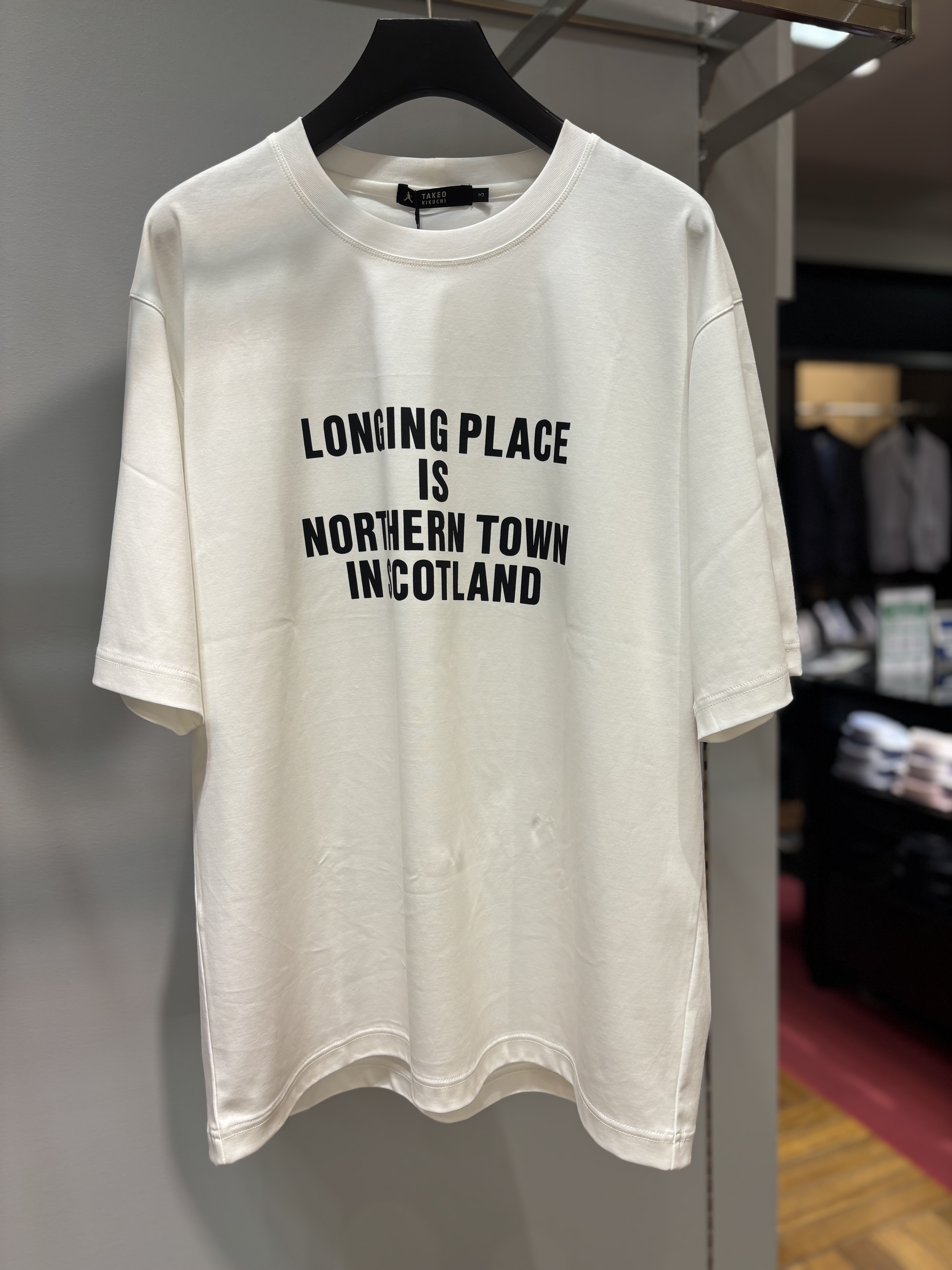 ヒナさんの「TAKEO KIKUCHI｜【BOWLER HAT LABEL】アイスクリアコットン バッククロスピストル 半袖Tシャツ」を使ったコーディネート
