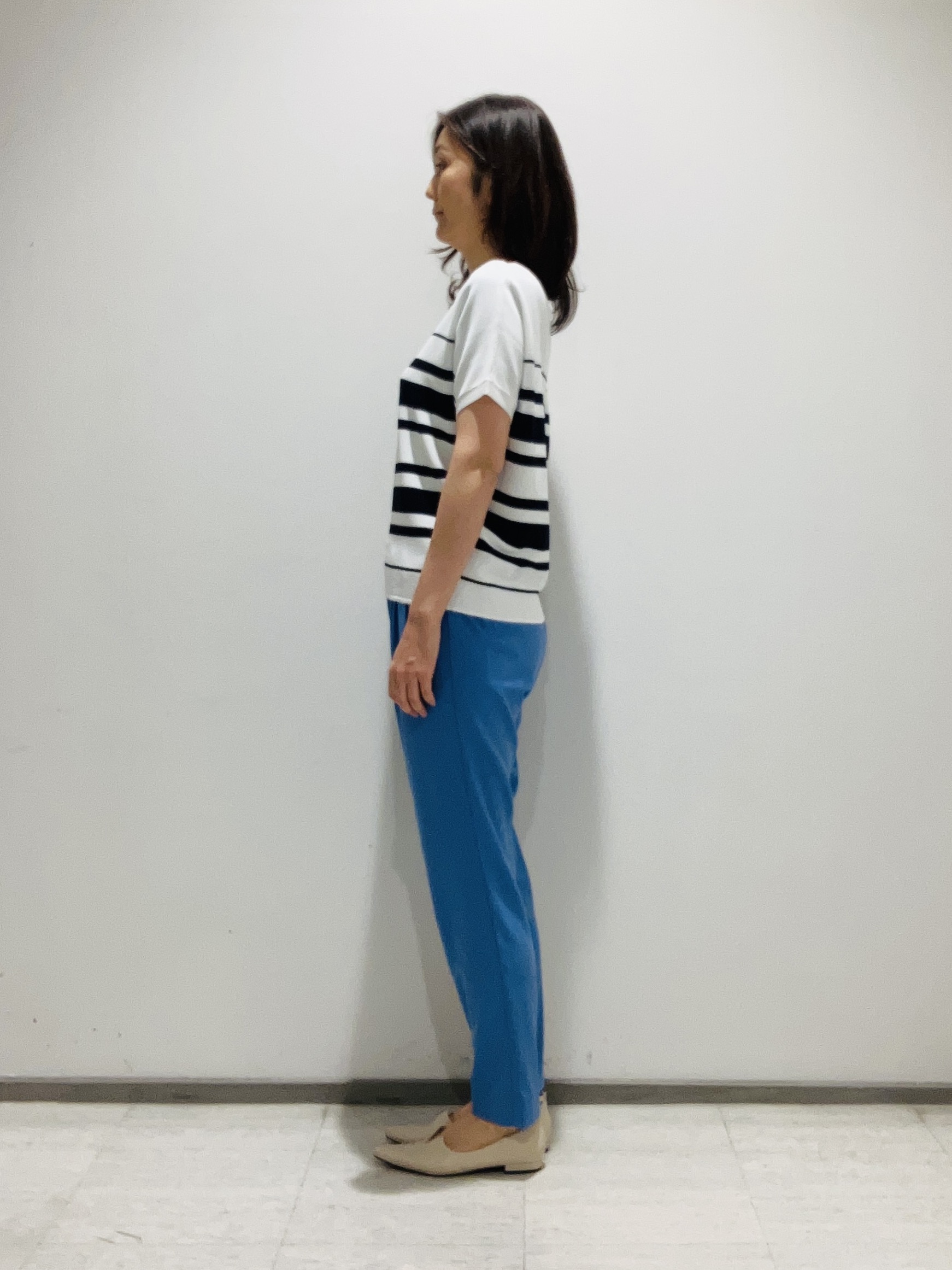 fujiさんの「INDIVI｜【洗える】ガーター編みVネックニットT」を使ったコーディネート