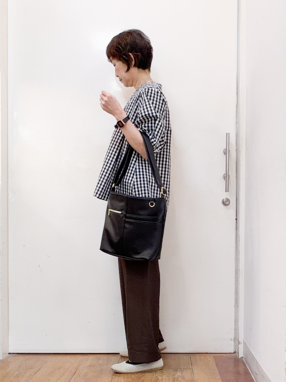 みぃさんの「SHOO･LA･RUE｜【高レビュー/洗濯後しわになりにくい/インせず着られる】自然に体型カバー 麻調ペプラムブラウス」を使ったコーディネート