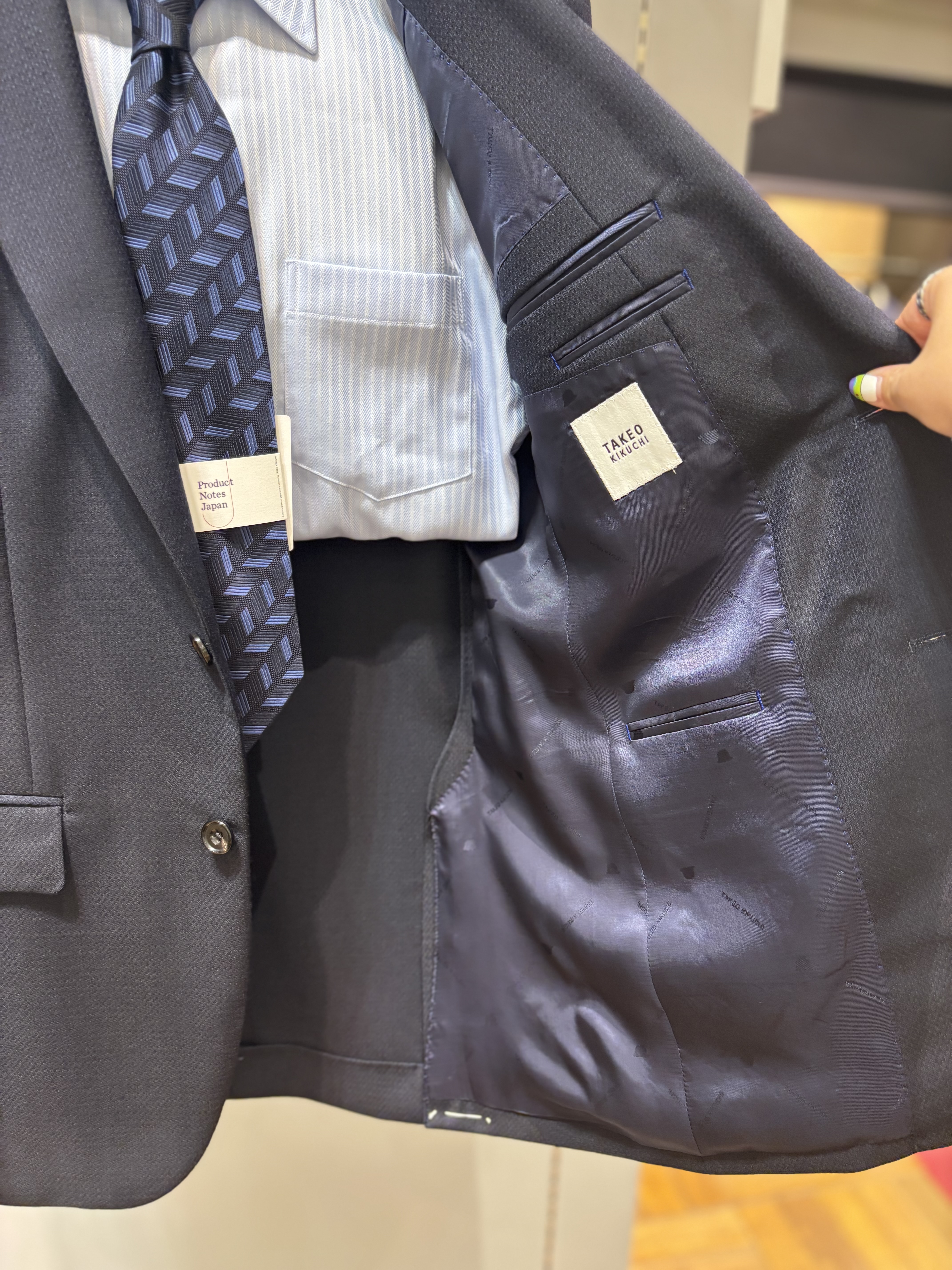 ヒナさんの「TAKEO KIKUCHI｜【Made in JAPAN】立菱（たてびし）スーツ」を使ったコーディネート