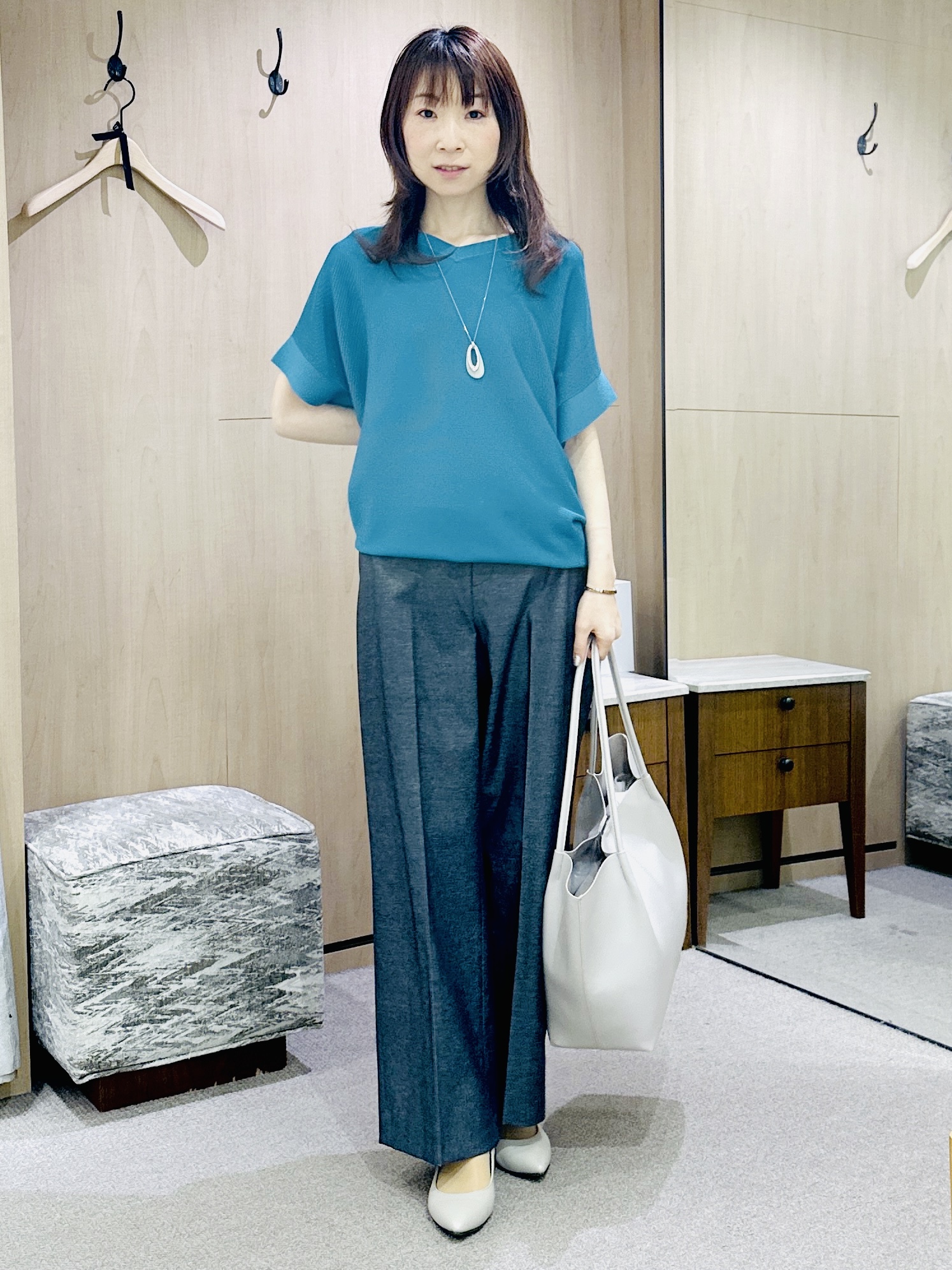 Miwaさんの「UNTITLED｜【11色展開/体型カバー】前後2WAYフレンチスリーブニット」を使ったコーディネート