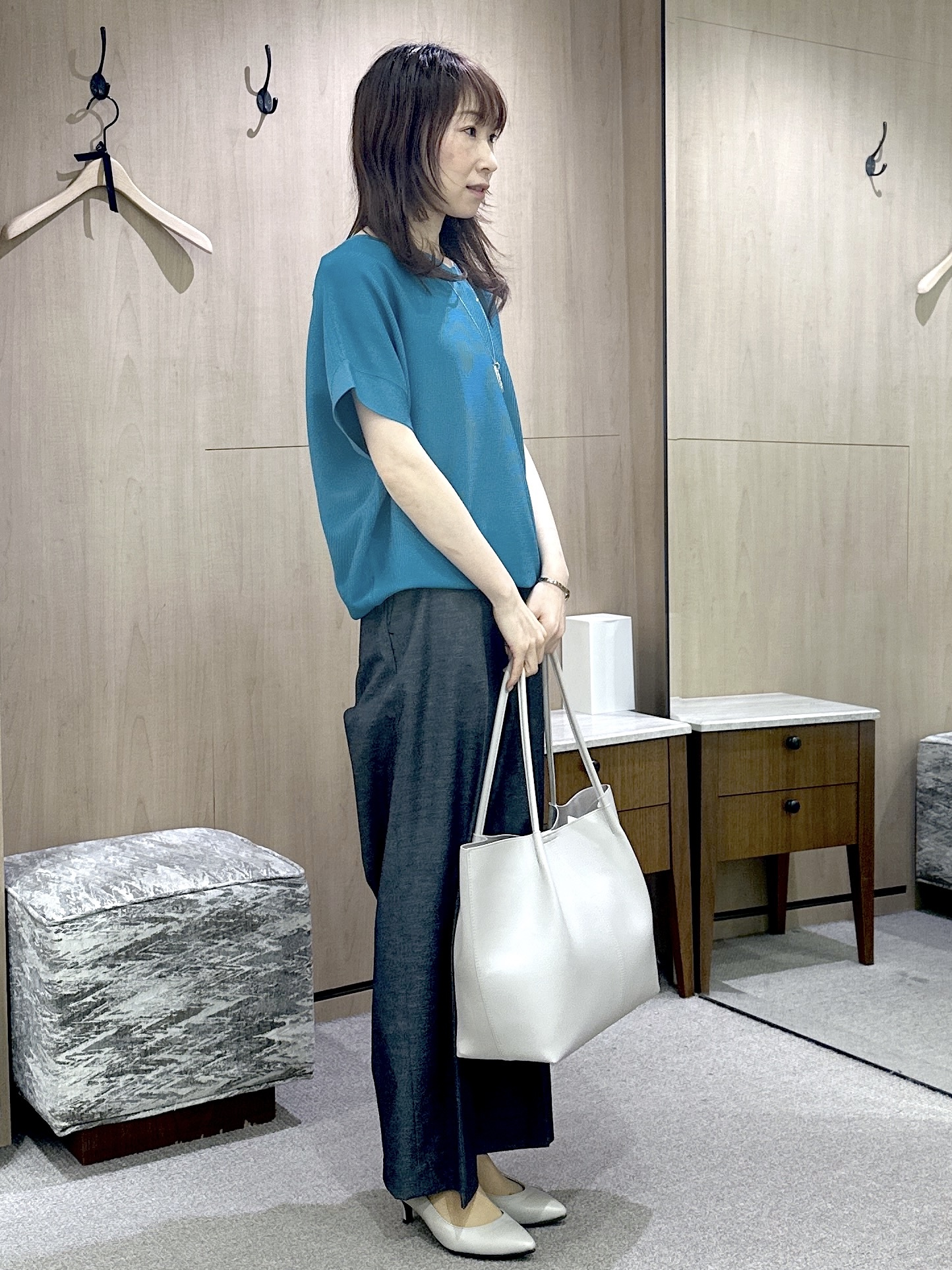 Miwaさんの「UNTITLED｜【11色展開/体型カバー】前後2WAYフレンチスリーブニット」を使ったコーディネート