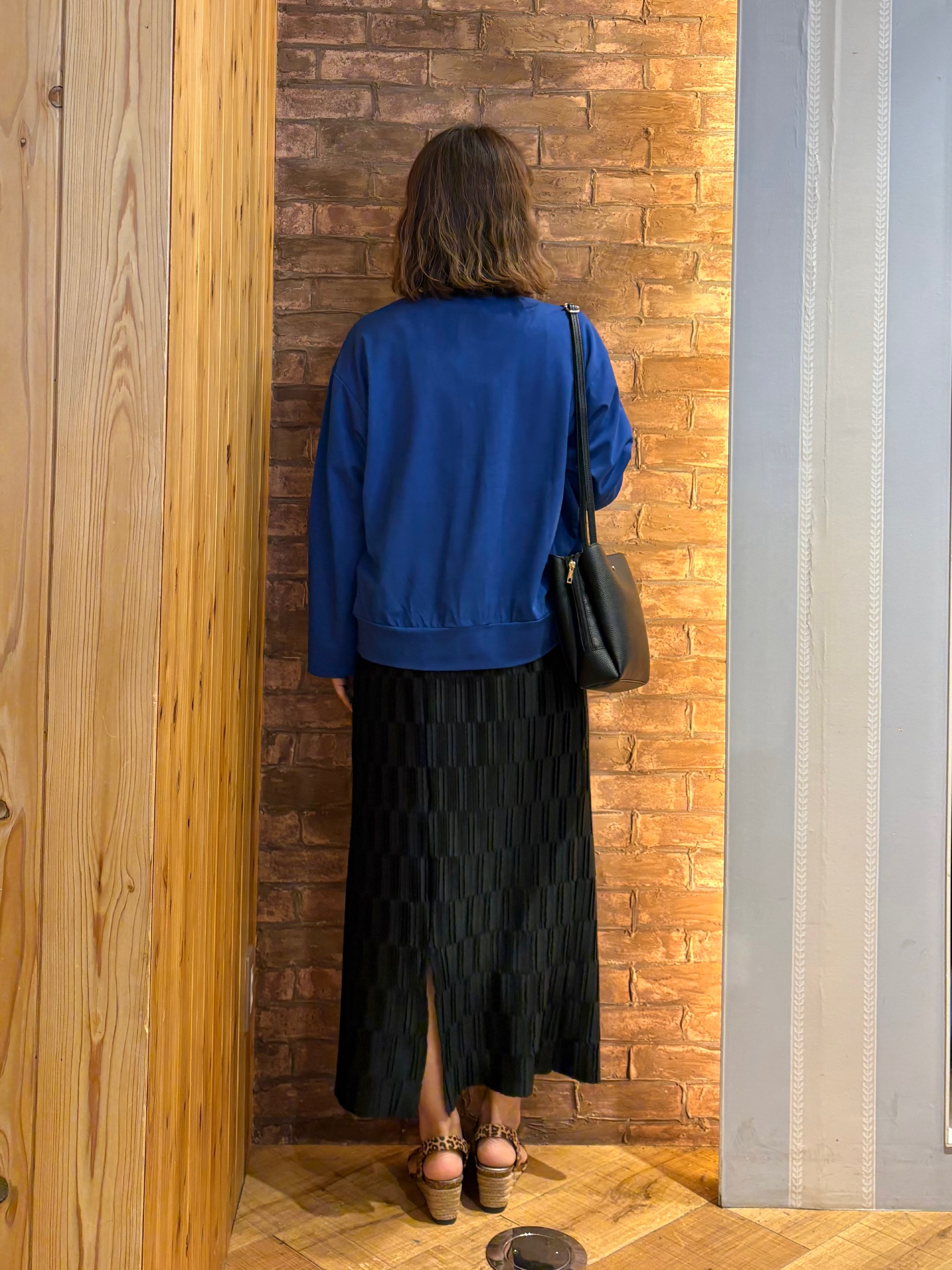 mieさんの「SHOO･LA･RUE｜【ひんやり/UV/S-LL】着ごこちなめらか カノコ編みカーディガン」を使ったコーディネート