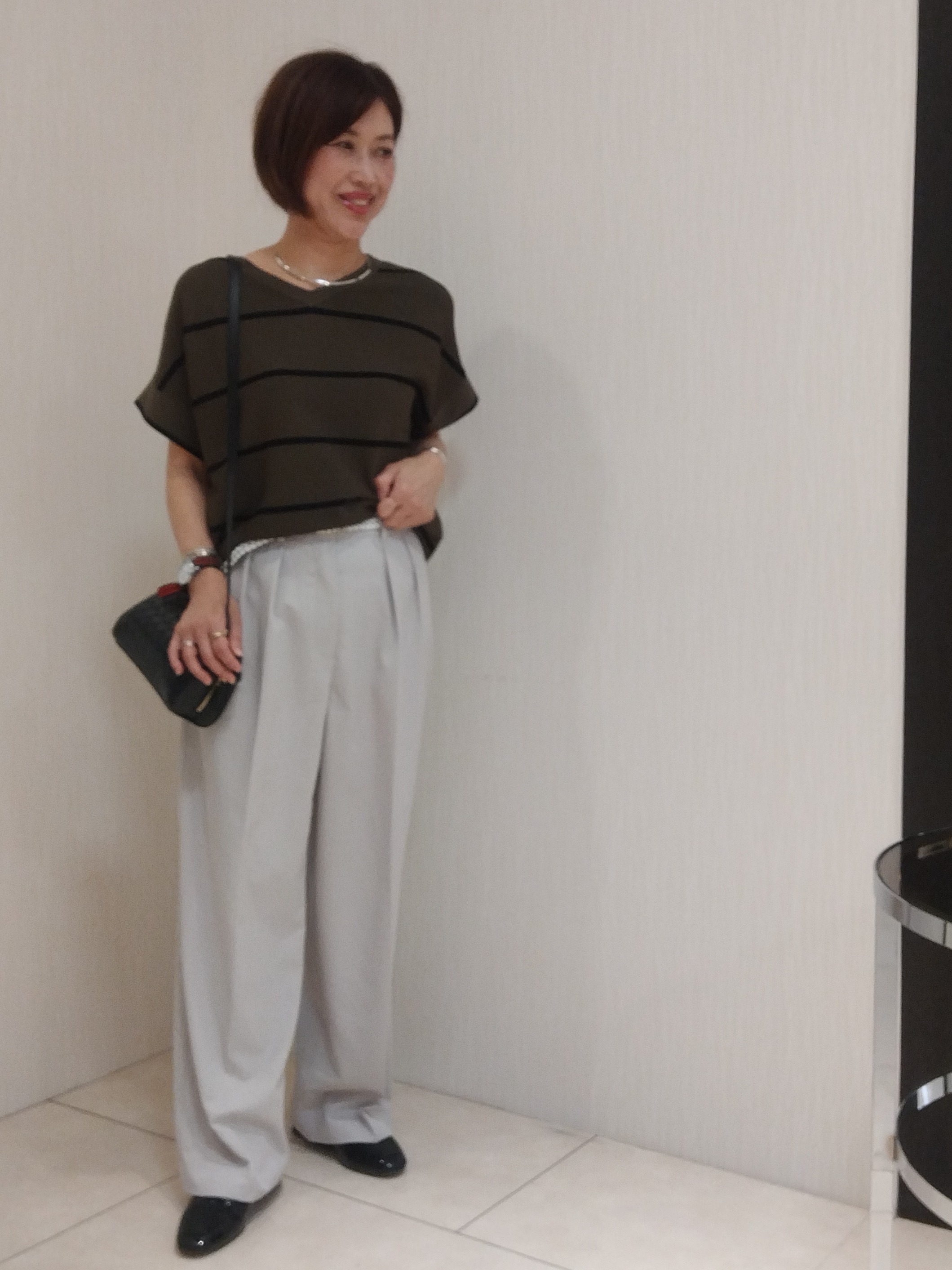 u&minus;macoさんの「UNTITLED｜【11色展開/体型カバー】前後2WAYフレンチスリーブニット」を使ったコーディネート