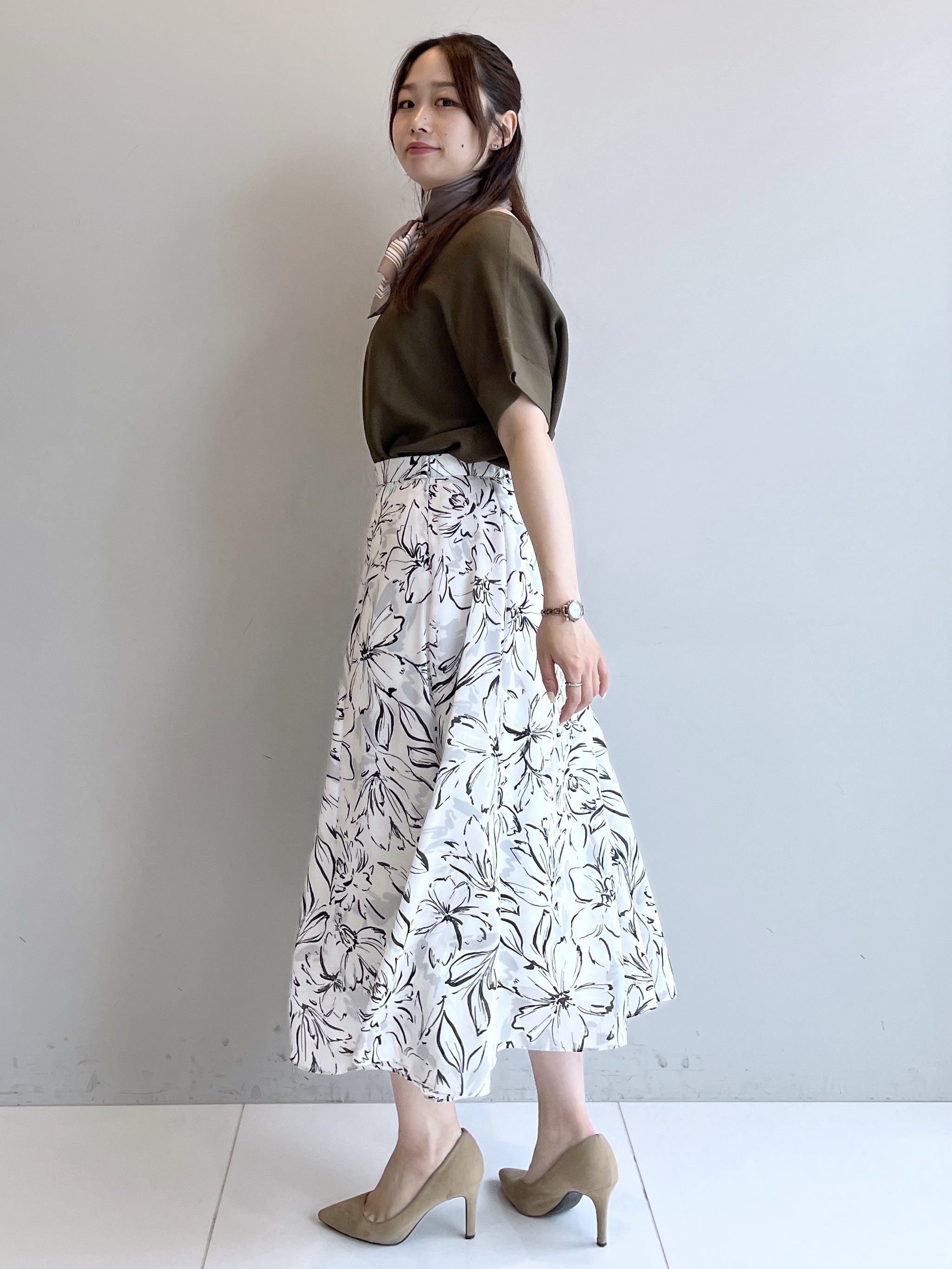 Saekoさんの「UNTITLED｜【11色展開/体型カバー】前後2WAYフレンチスリーブニット」を使ったコーディネート