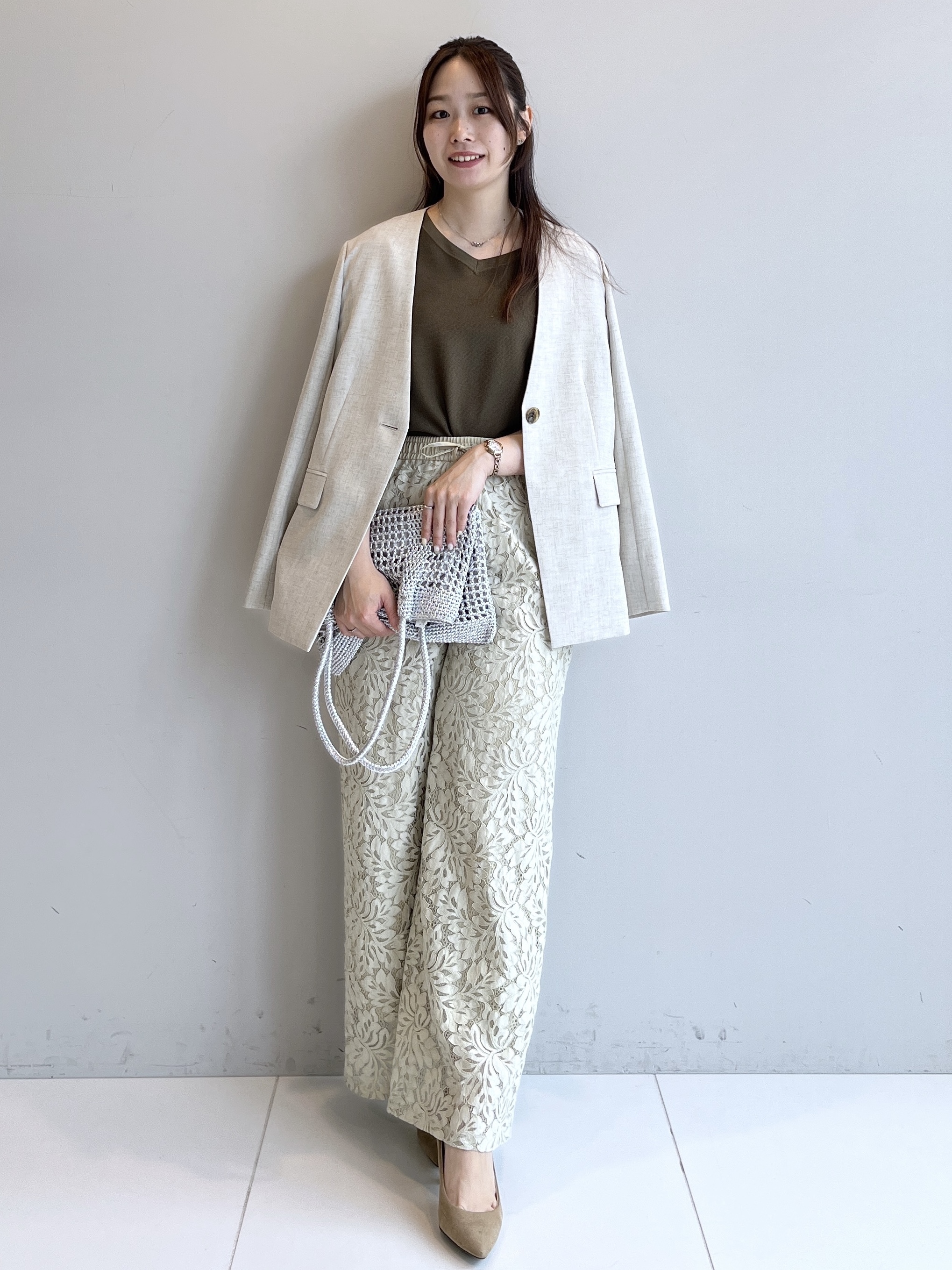 Saekoさんの「UNTITLED｜【セットアップ可/UVカット/前後2WAY】リラクシーフレンチスリーブブラウス」を使ったコーディネート