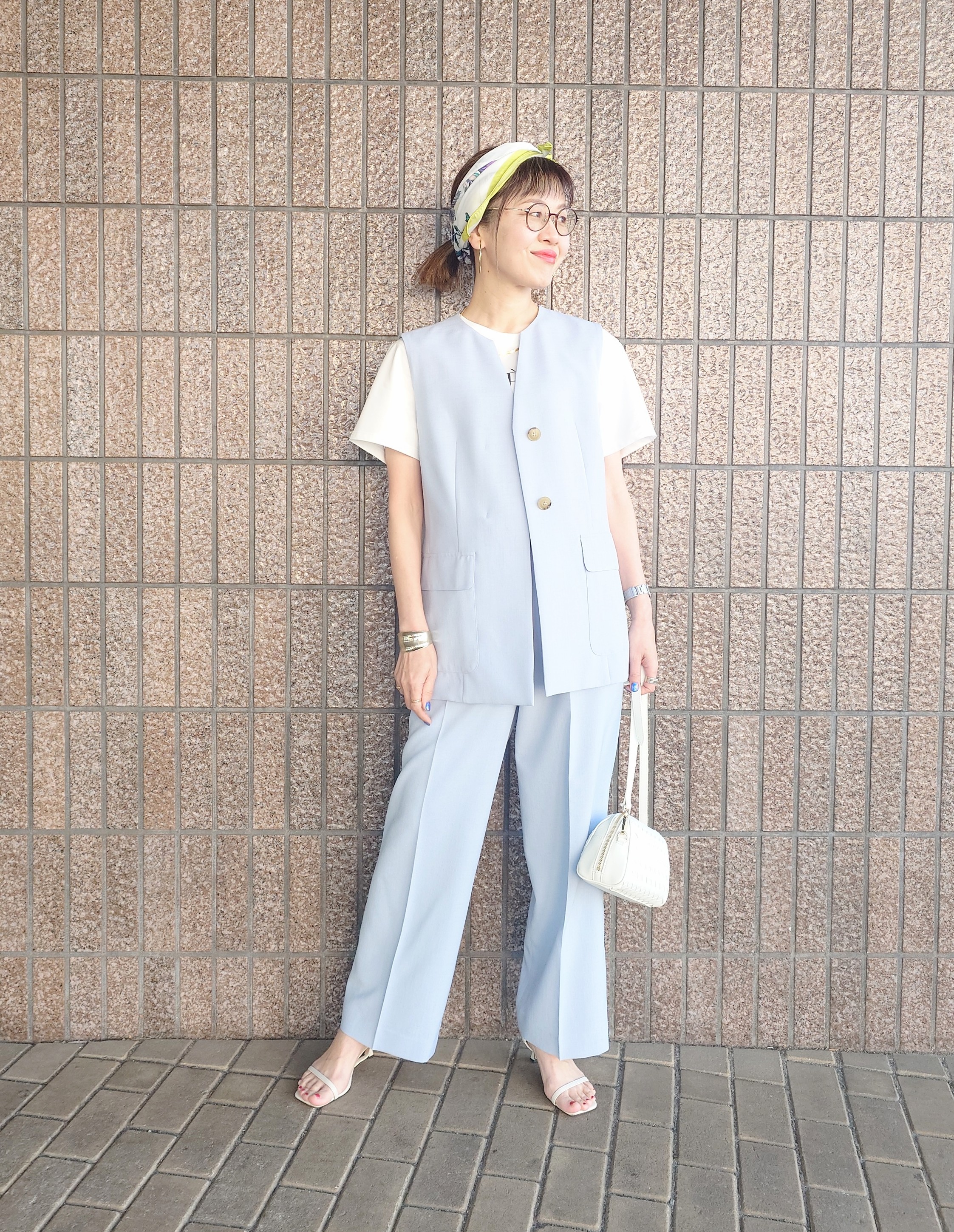 MUTSUKOさんの「UNTITLED｜【セットアップ可/UV/接触冷感】スラブキーネックジレ」を使ったコーディネート