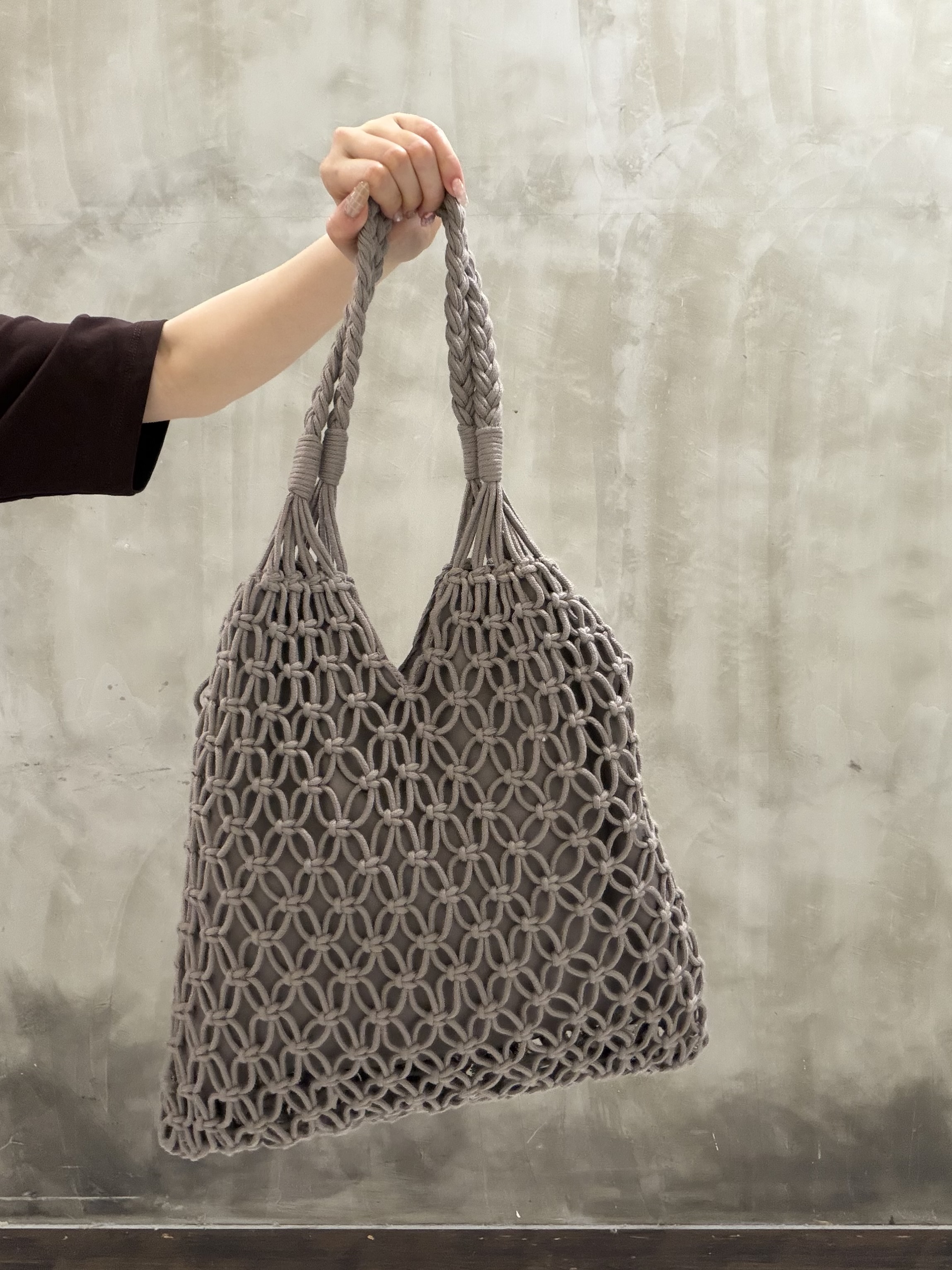 maiさんの「grove｜高評価！【洗える/名品】大人の透け感、シアーカーディガン」を使ったコーディネート