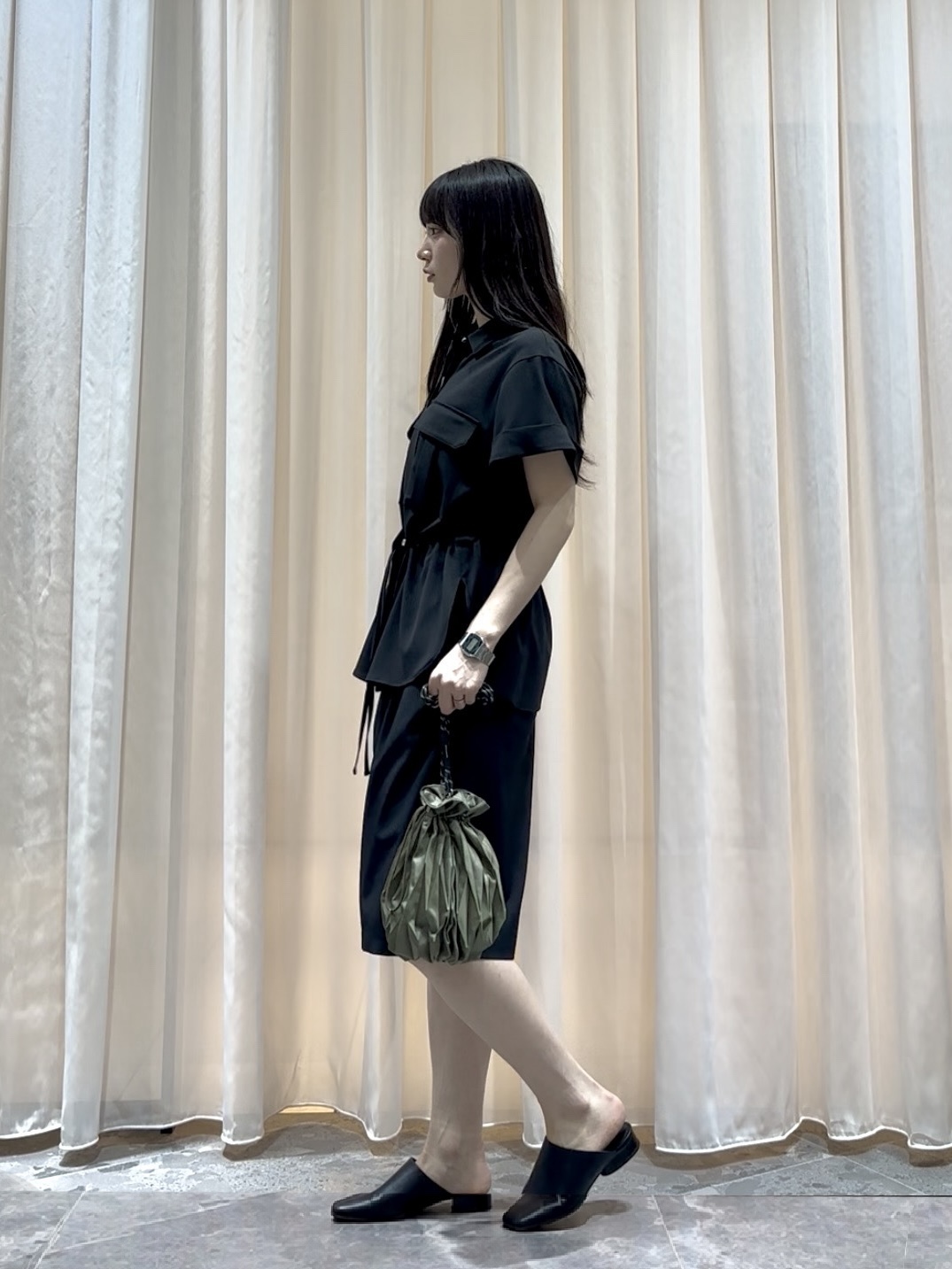 ibukiさんの「INDIVI｜Comfy SET UP｜サファリシャツ【セットアップ対応／通勤／カセット服／接触冷感／UVカット】」を使ったコーディネート