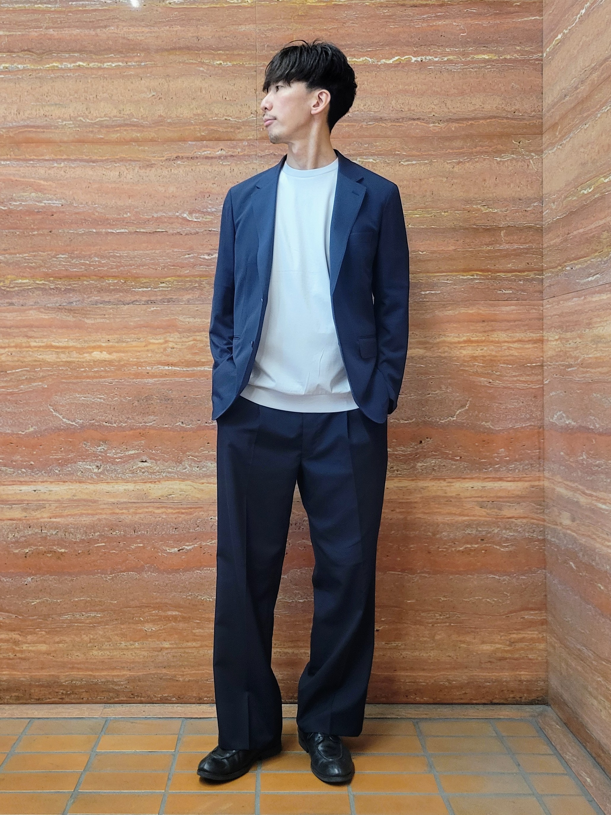 piroyaさんの「TAKEO KIKUCHI｜【Begin5月号掲載/通気性】トリコットサッカー ジャケット」を使ったコーディネート
