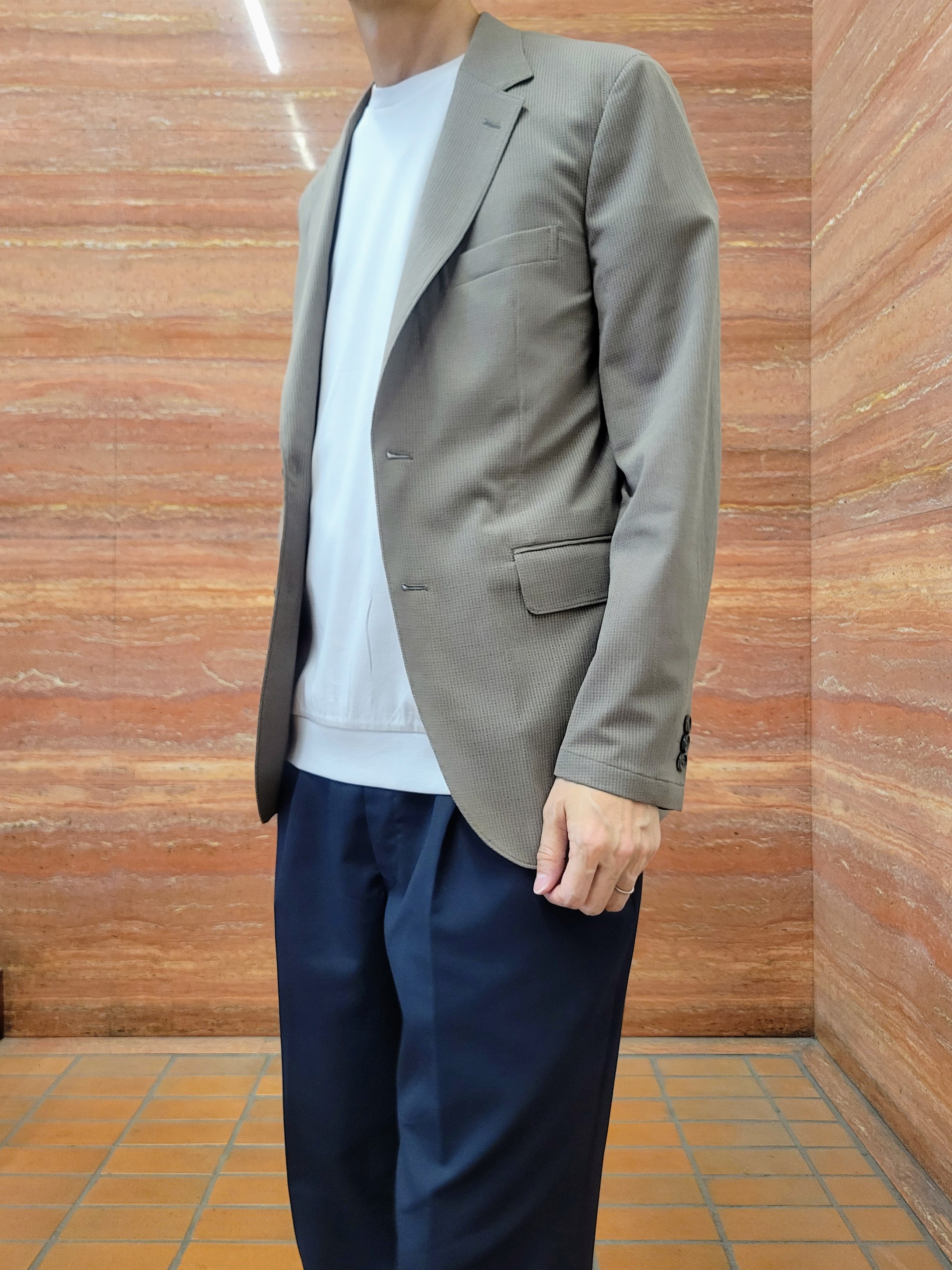 piroyaさんの「TAKEO KIKUCHI｜【Begin5月号掲載/通気性】トリコットサッカー ジャケット」を使ったコーディネート