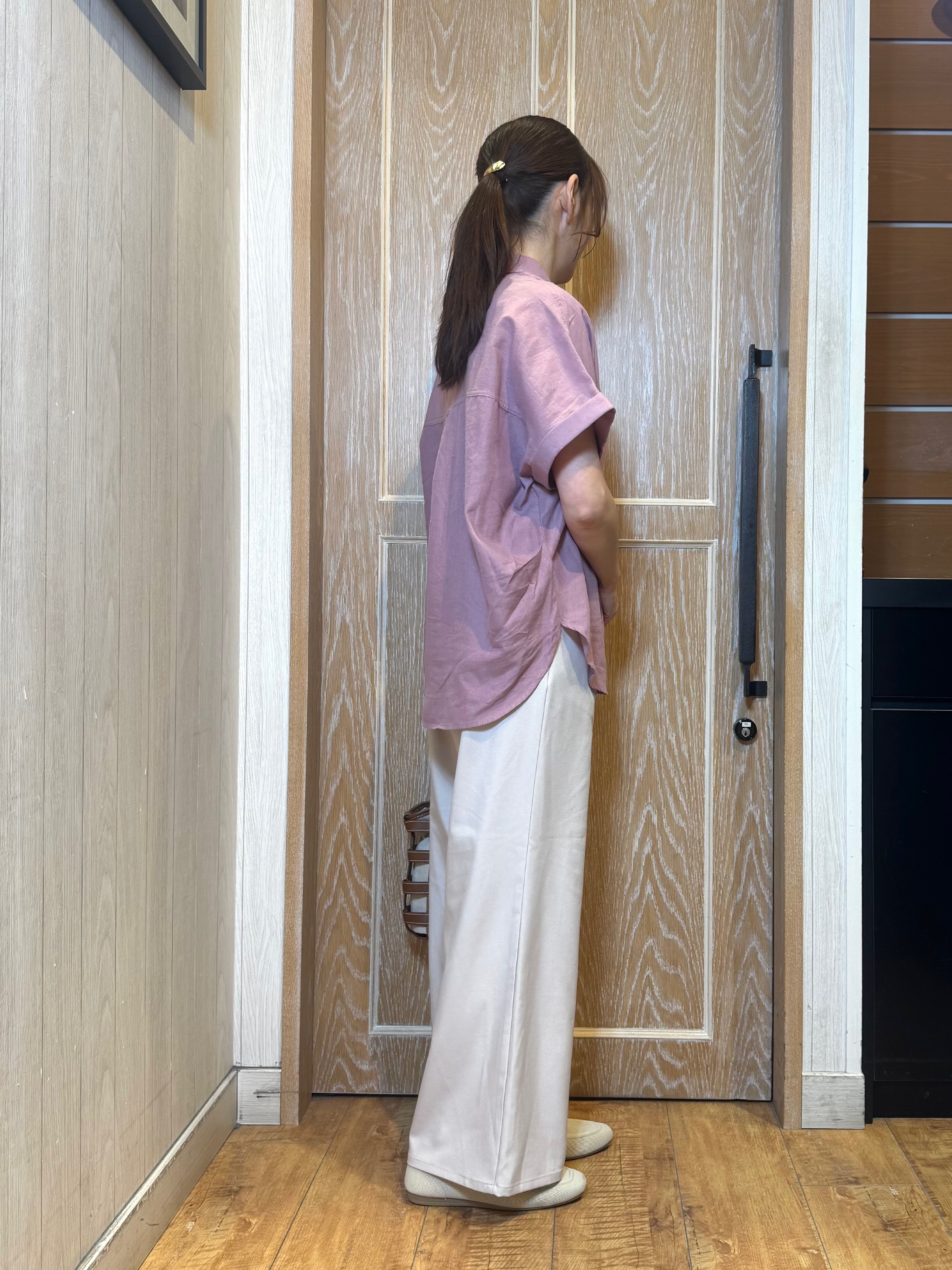 KAORIさんの「SHOO･LA･RUE｜【ひんやり/UV】インせず着られる フレンチリネンスキッパーシャツ」を使ったコーディネート