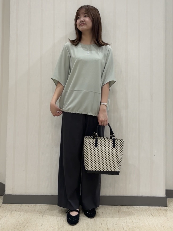 ちひさんの「INDIVI｜【洗える／2WAY／裾ドロスト付き】 ドルマンスリーブチュニックトップス」を使ったコーディネート