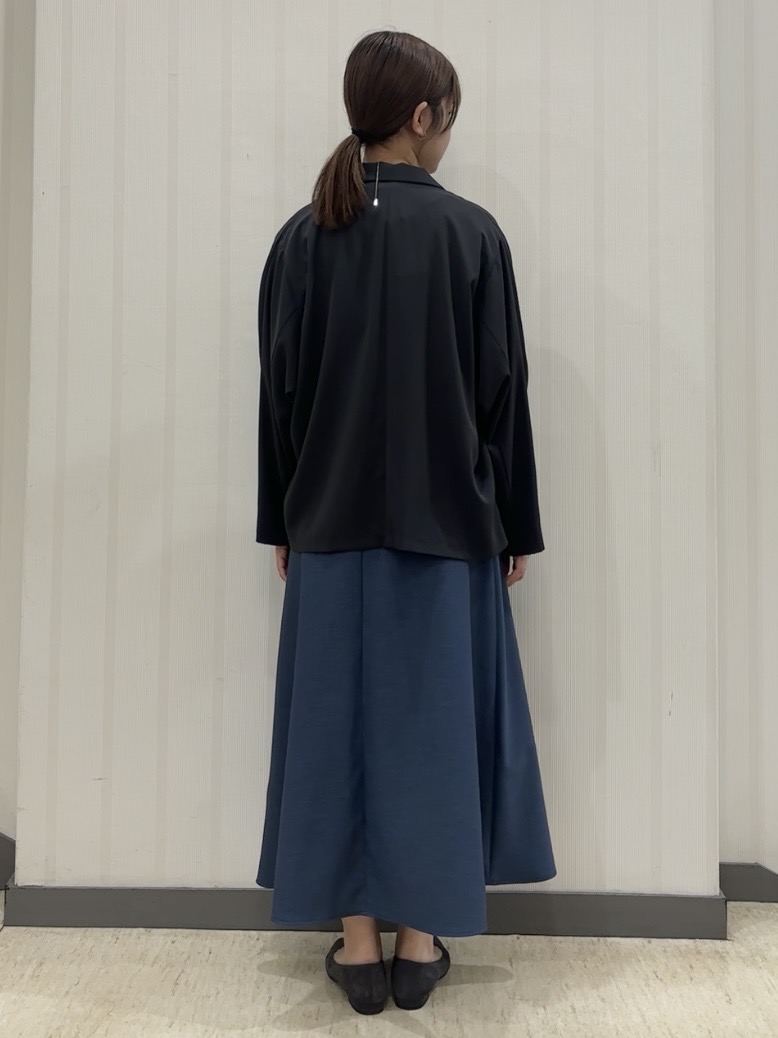 ちひさんの「INDIVI｜【UVケア／選べるグラフィック】スムースジャージTシャツ」を使ったコーディネート