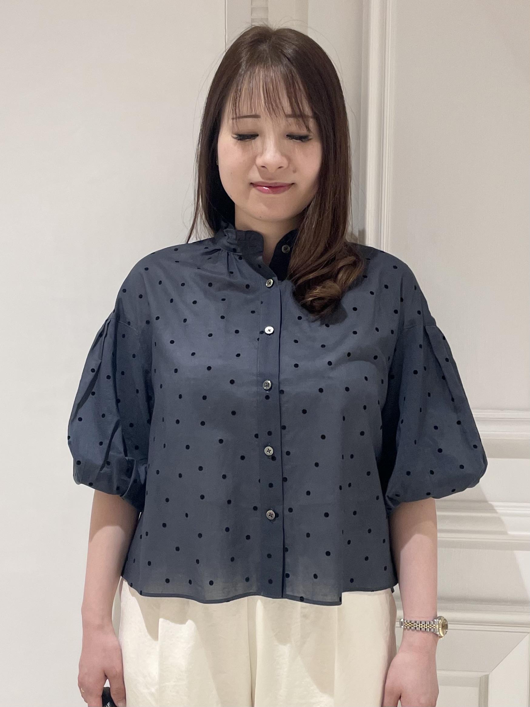 minowaさんの「DRESSTERIOR｜【ウォッシャブル/ウエストゴム】サテンイージーパンツ」を使ったコーディネート