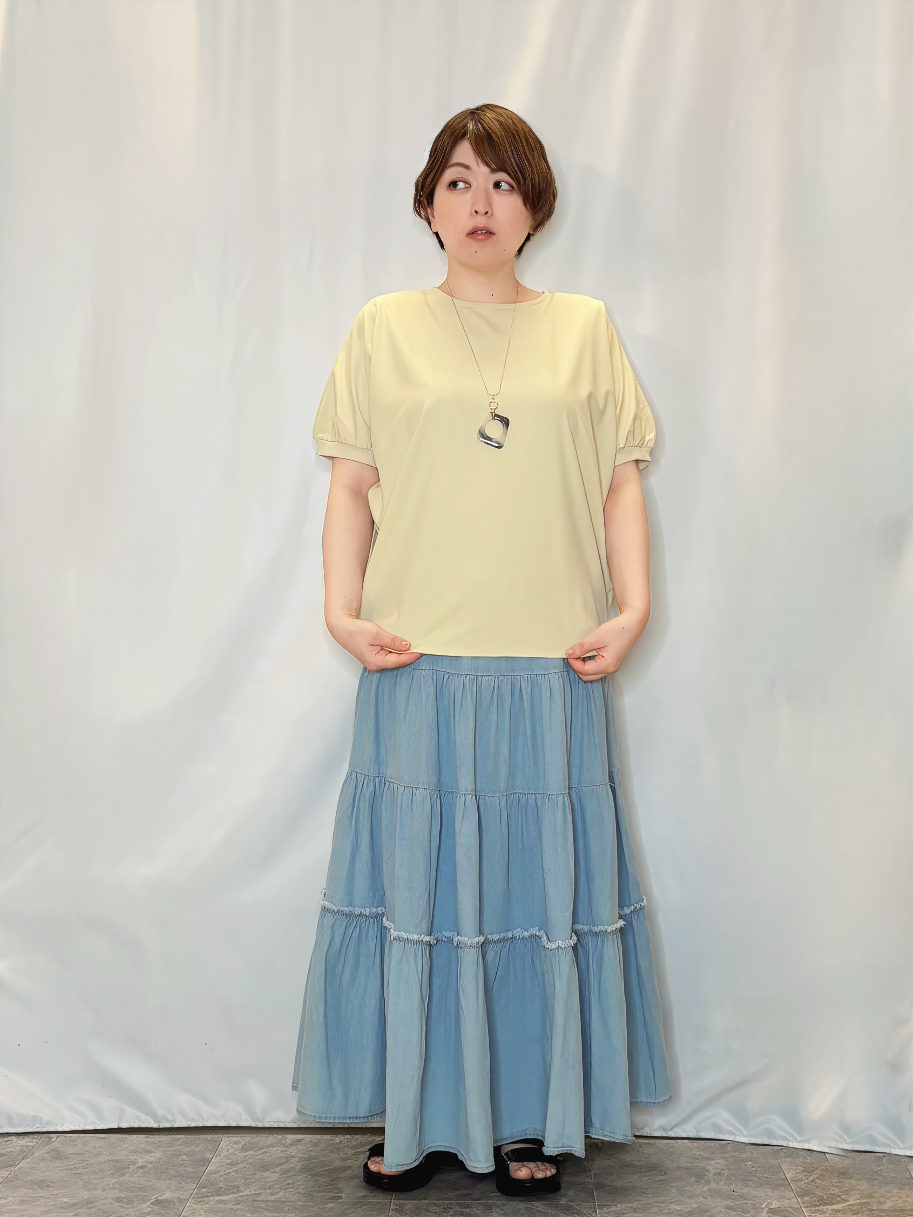 たみさんの「SHOO･LA･RUE｜【ひんやり/洗濯後しわになりにくい】インせず着られる さらっとタッチのドルマンブラウス」を使ったコーディネート
