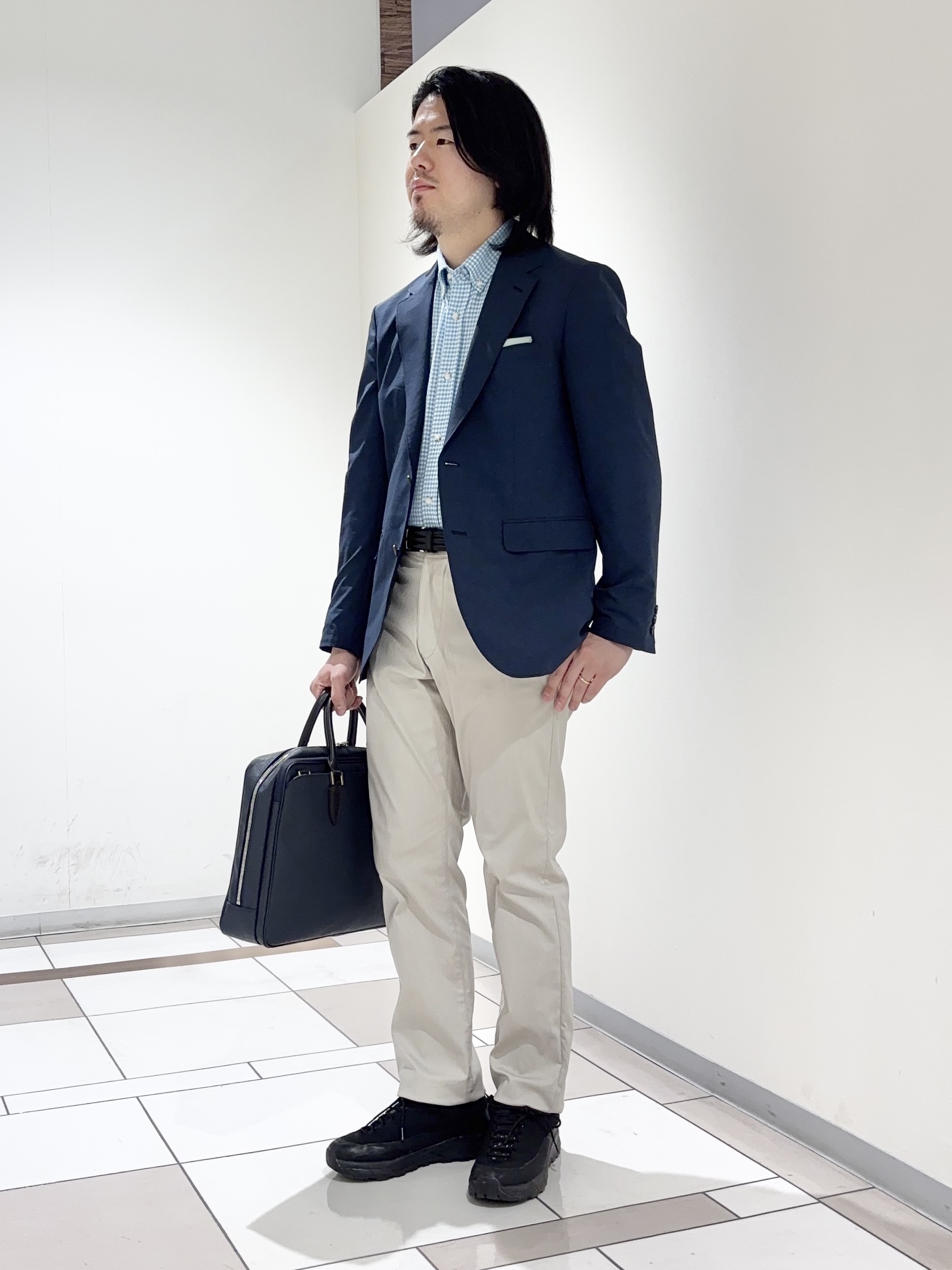 及川さんの「TAKEO KIKUCHI｜【抗菌防臭】COOL DOTS（R）ドビープリント ジャケット」を使ったコーディネート