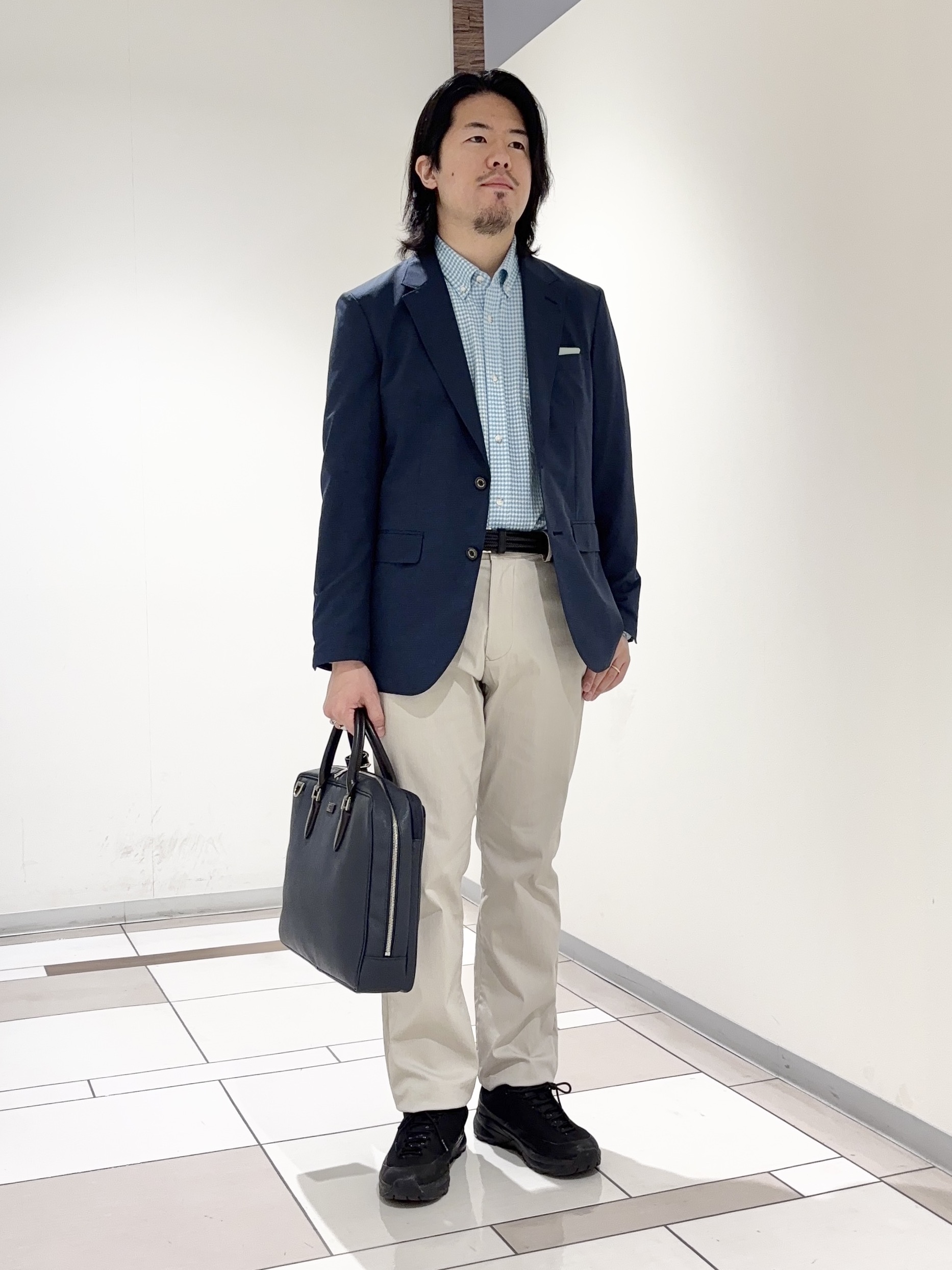 及川さんの「TAKEO KIKUCHI｜【抗菌防臭】COOL DOTS（R）ドビープリント ジャケット」を使ったコーディネート