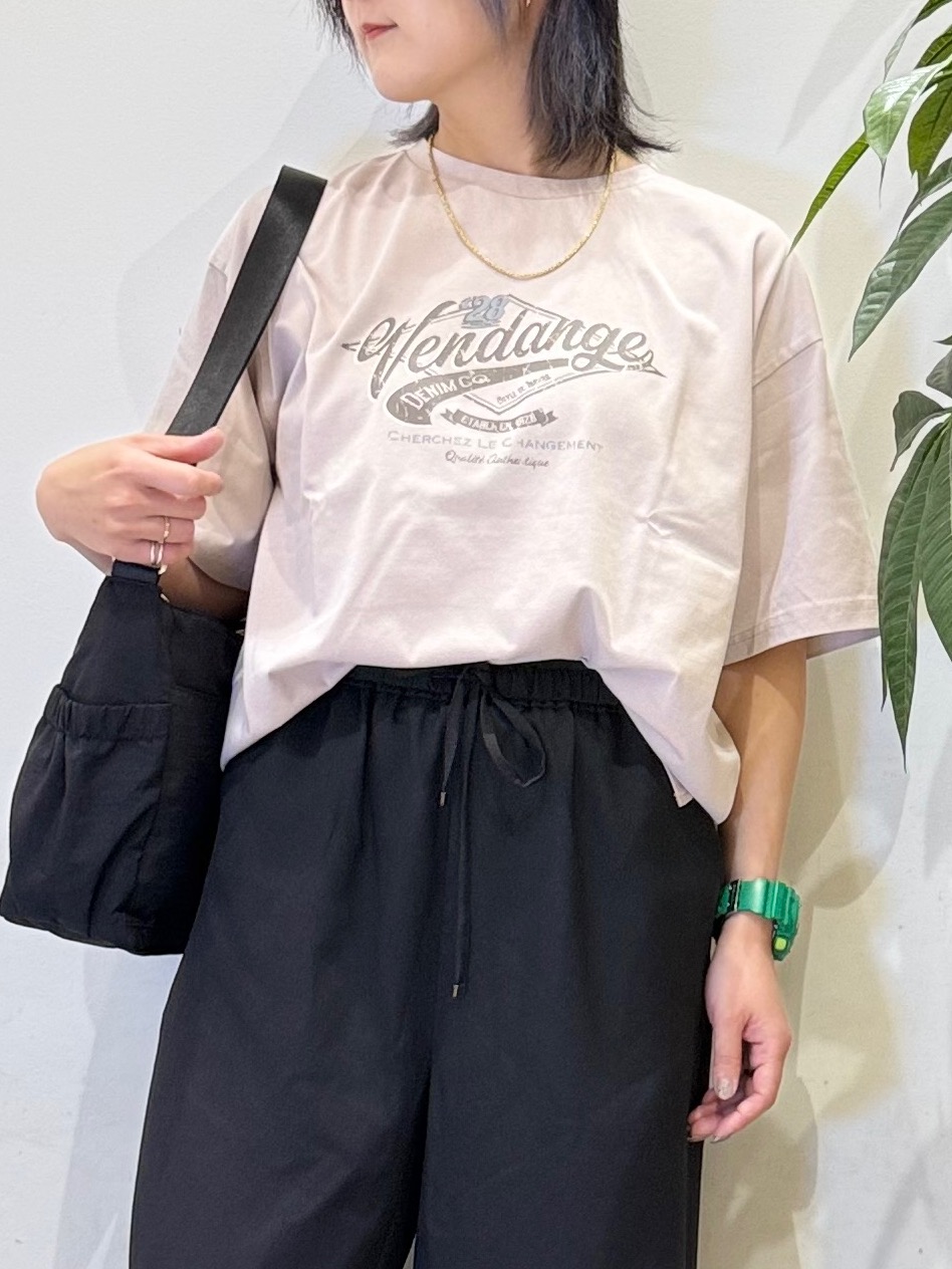 misakiさんの「SHOO･LA･RUE｜【ひんやり/S-LL/洗濯機可】選べる3柄 ヴィンテージ風こなれアソートTシャツ」を使ったコーディネート