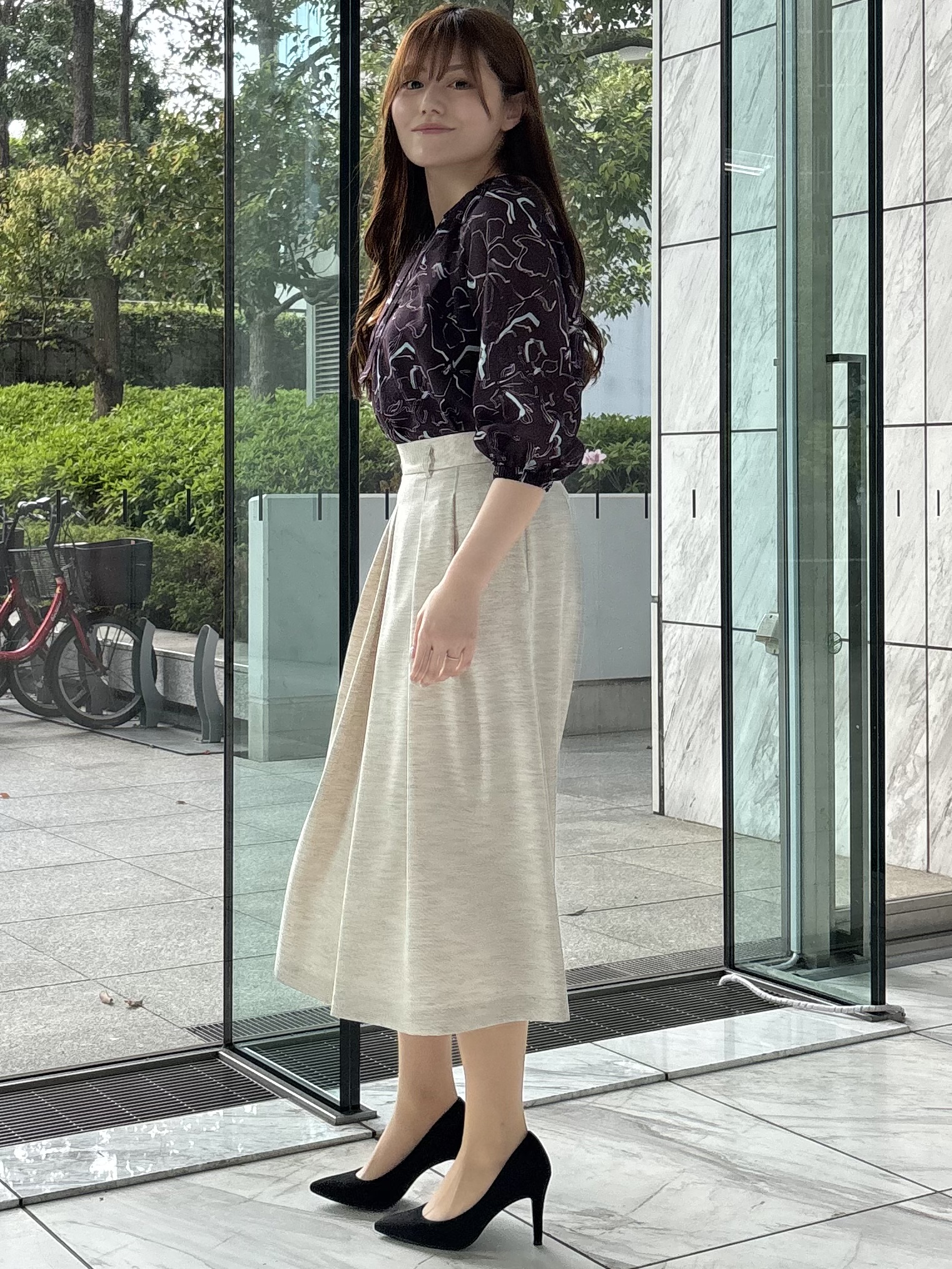 sayaさんの「COUP DE CHANCE｜【手洗い可/通勤服】シアーローン花柄ブラウス」を使ったコーディネート