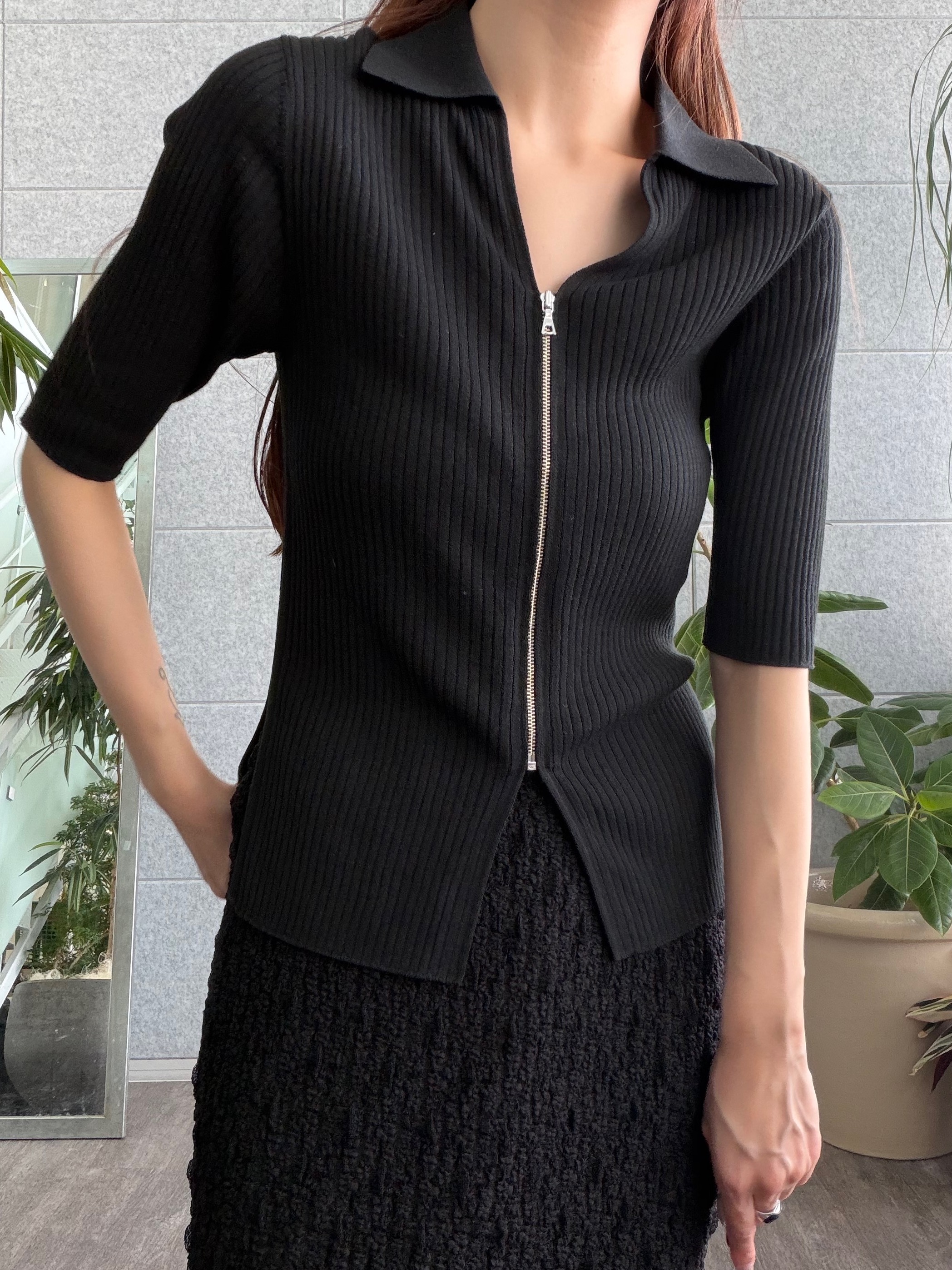 kanamiさんの「CODE A｜sensual lace tight skirt」を使ったコーディネート