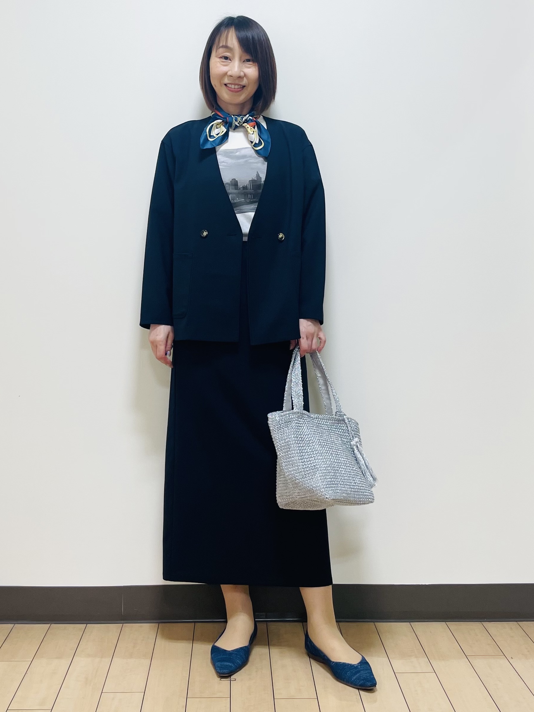 Riiさんの「Reflect｜【単品使い◎】ジャケット＋ナロースカートセット」を使ったコーディネート