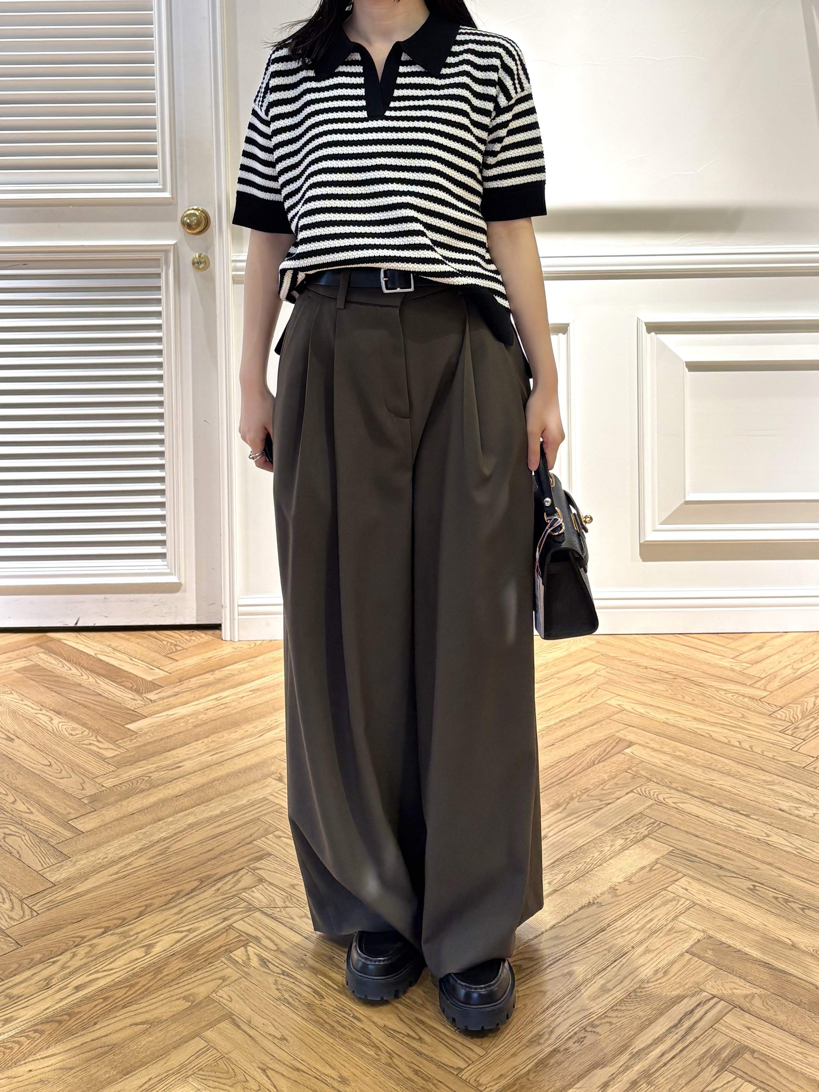 cocoさんの「DRESSTERIOR｜ウォッシャブルスキッパークロップドニット」を使ったコーディネート