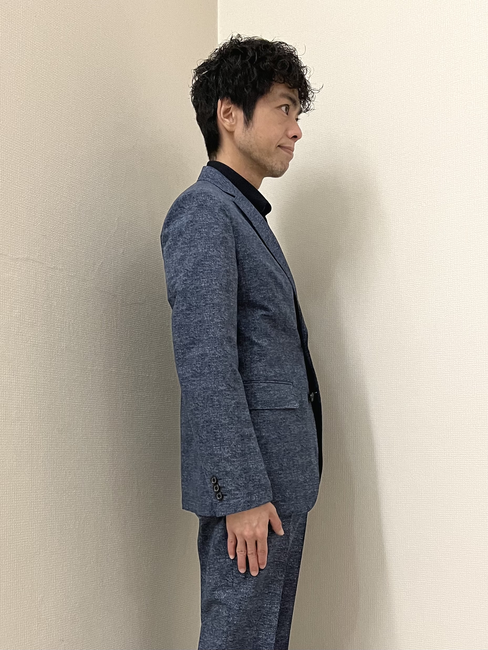 URAさんの「TAKEO KIKUCHI｜【抗菌防臭】COOL DOTS（R）ドビープリント ジャケット」を使ったコーディネート