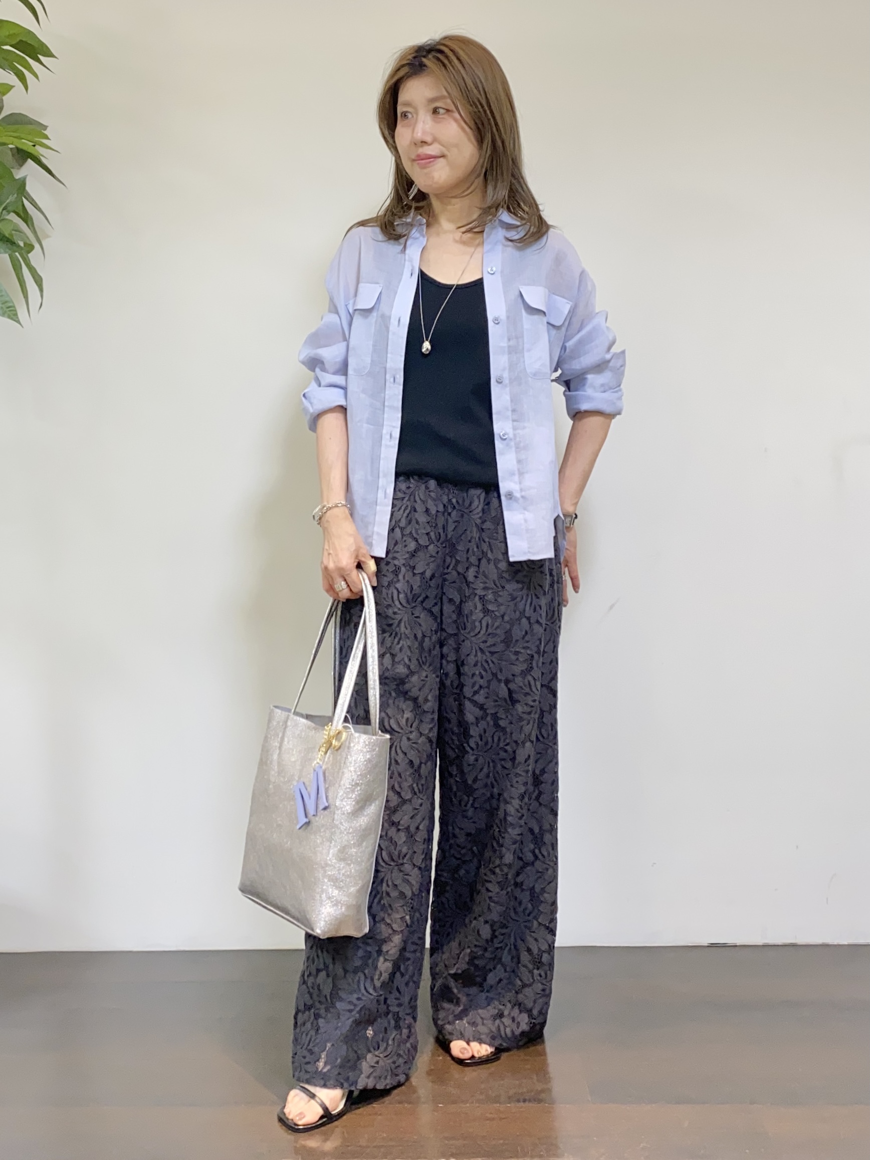 tomoさんの「UNTITLED｜【古畑星夏さん着用/接触冷感】ドライタッチシャツ」を使ったコーディネート