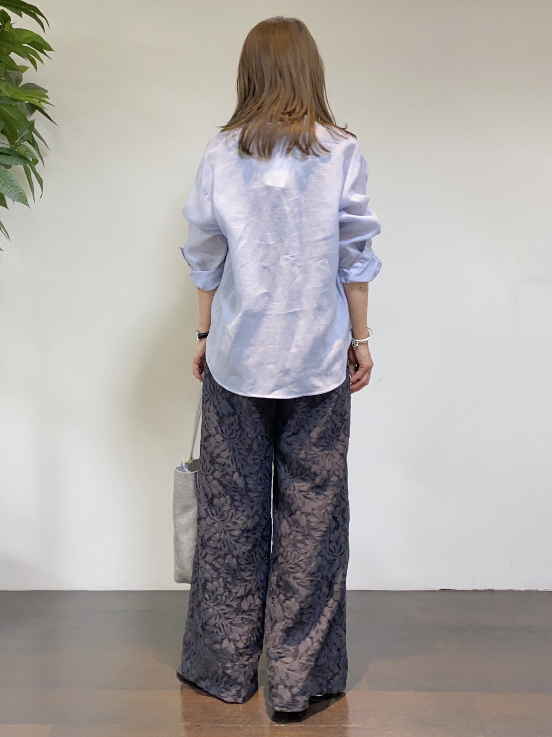 tomoさんの「UNTITLED｜【古畑星夏さん着用/接触冷感】ドライタッチシャツ」を使ったコーディネート