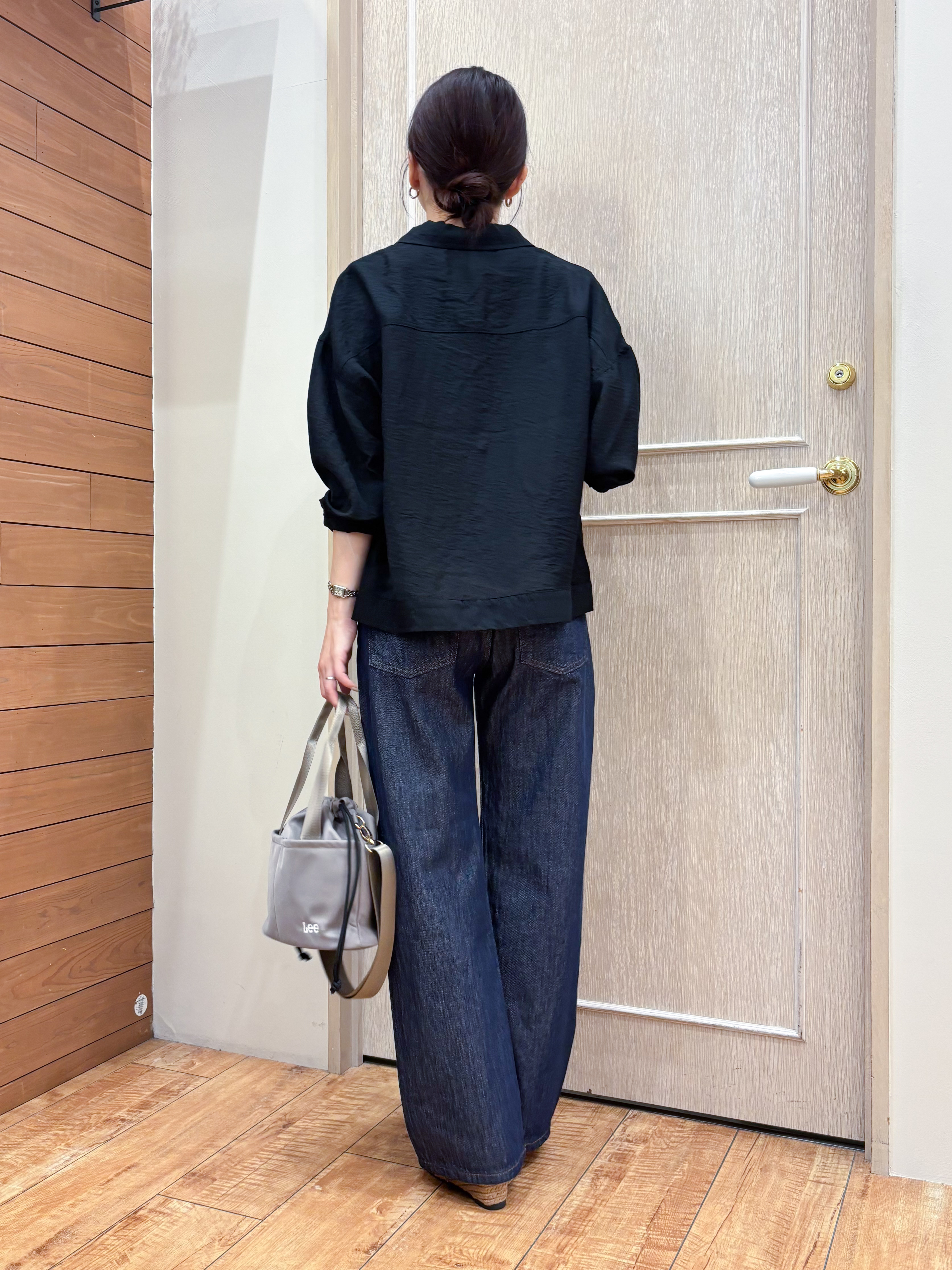 なみさんの「SHOO･LA･RUE｜【洗濯機可/S-LL】Gジャン風シアーシャツジャケット」を使ったコーディネート