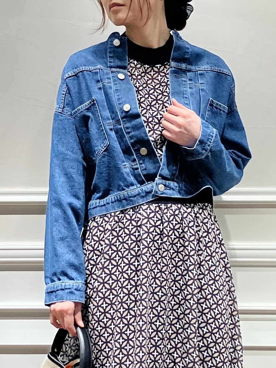 TSUKUIさんの「DRESSTERIOR｜【ウォッシャブル】ヴィンテージバンドカラーGジャン」を使ったコーディネート