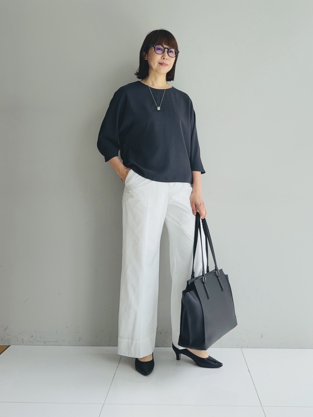 murayamaさんの「INDIVI｜【さらに軽く軽快！／着る日傘】ドルマントップス」を使ったコーディネート