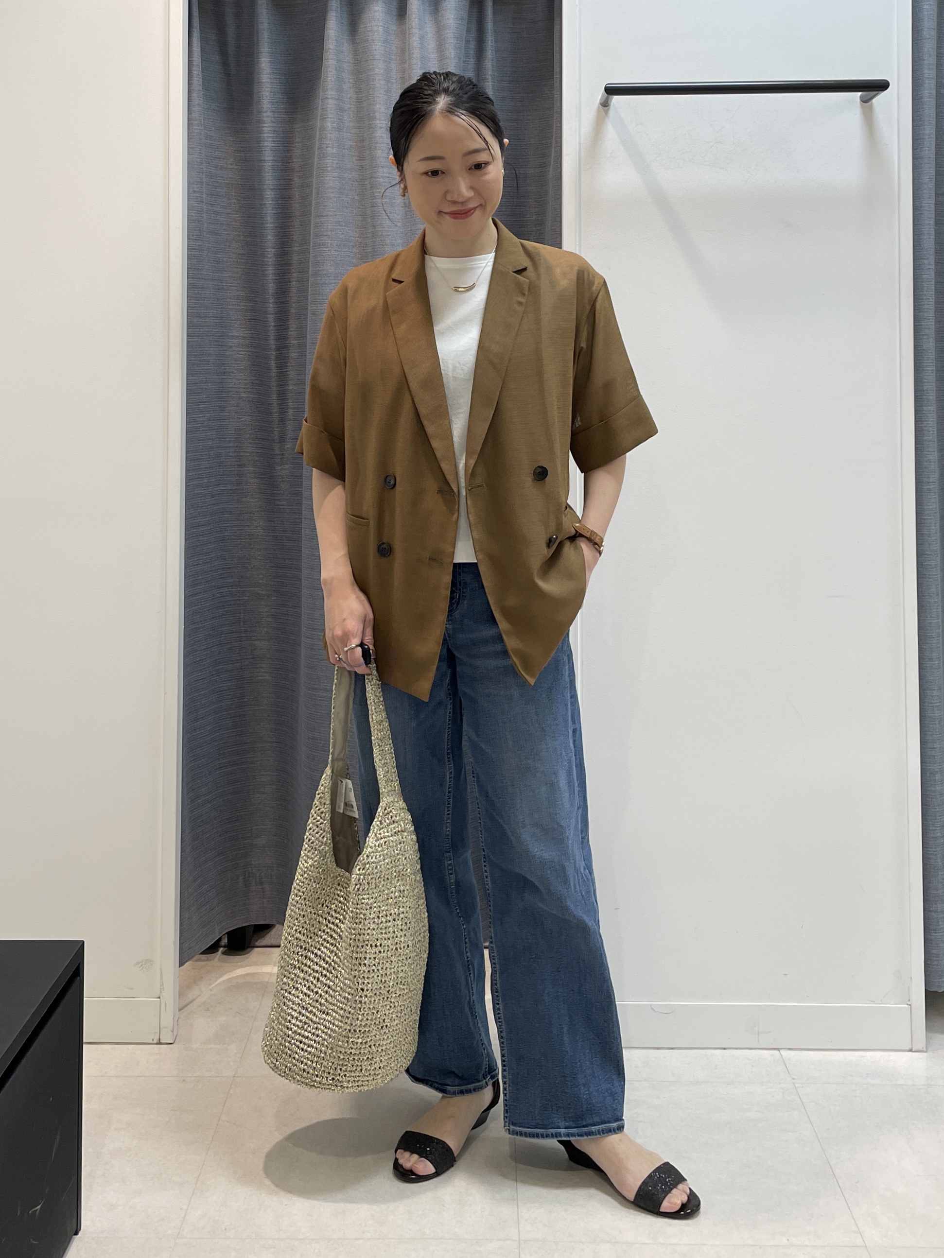shihoさんの「INDIVI｜【洗える／メッシュ素材／SETUP可能】半袖シアージャケット」を使ったコーディネート