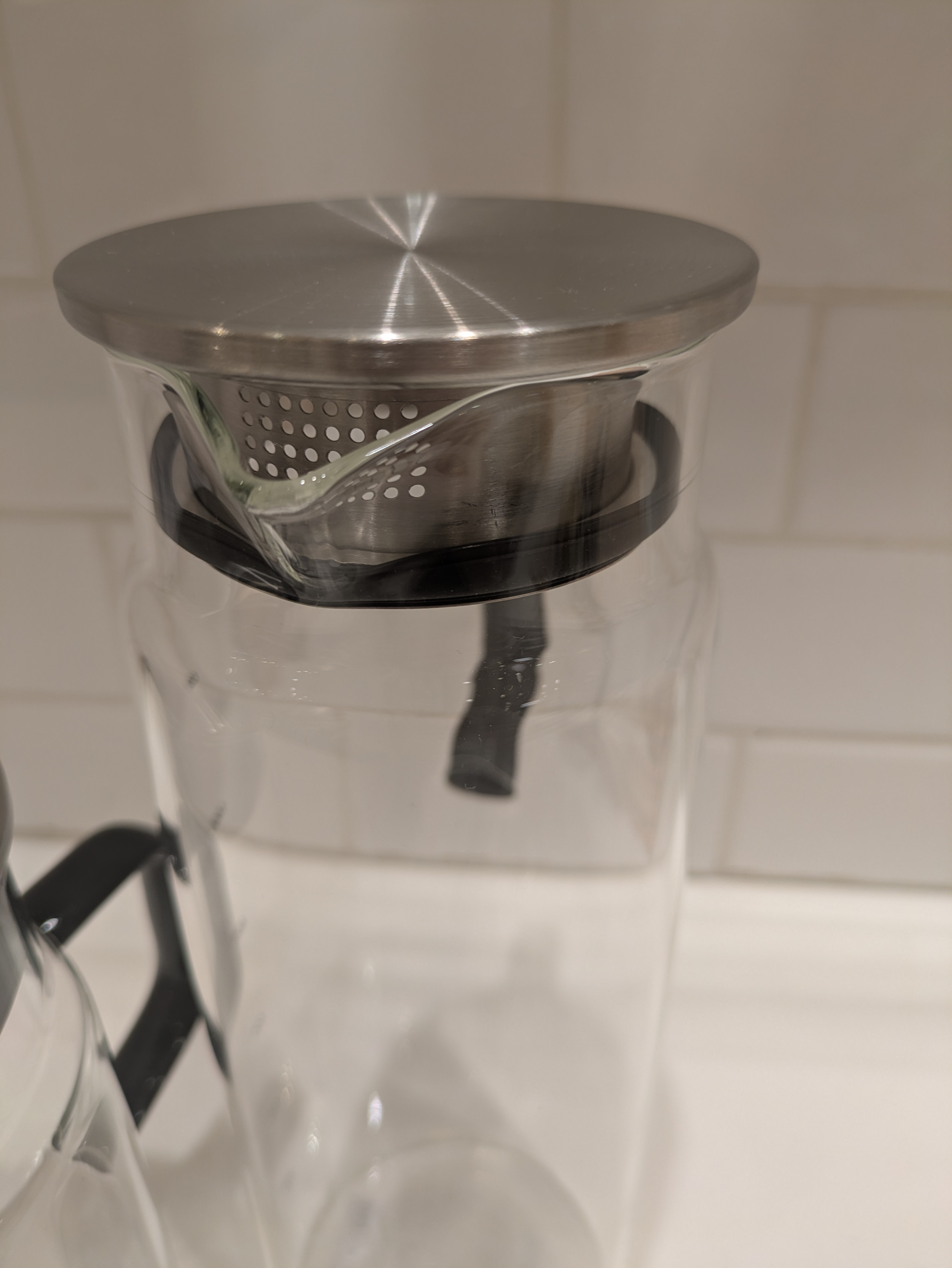 さかなさんの「212 KITCHEN STORE｜LOG 耐熱ガラスウォータージャグ ハンドル付き 1.0」を使ったコーディネート