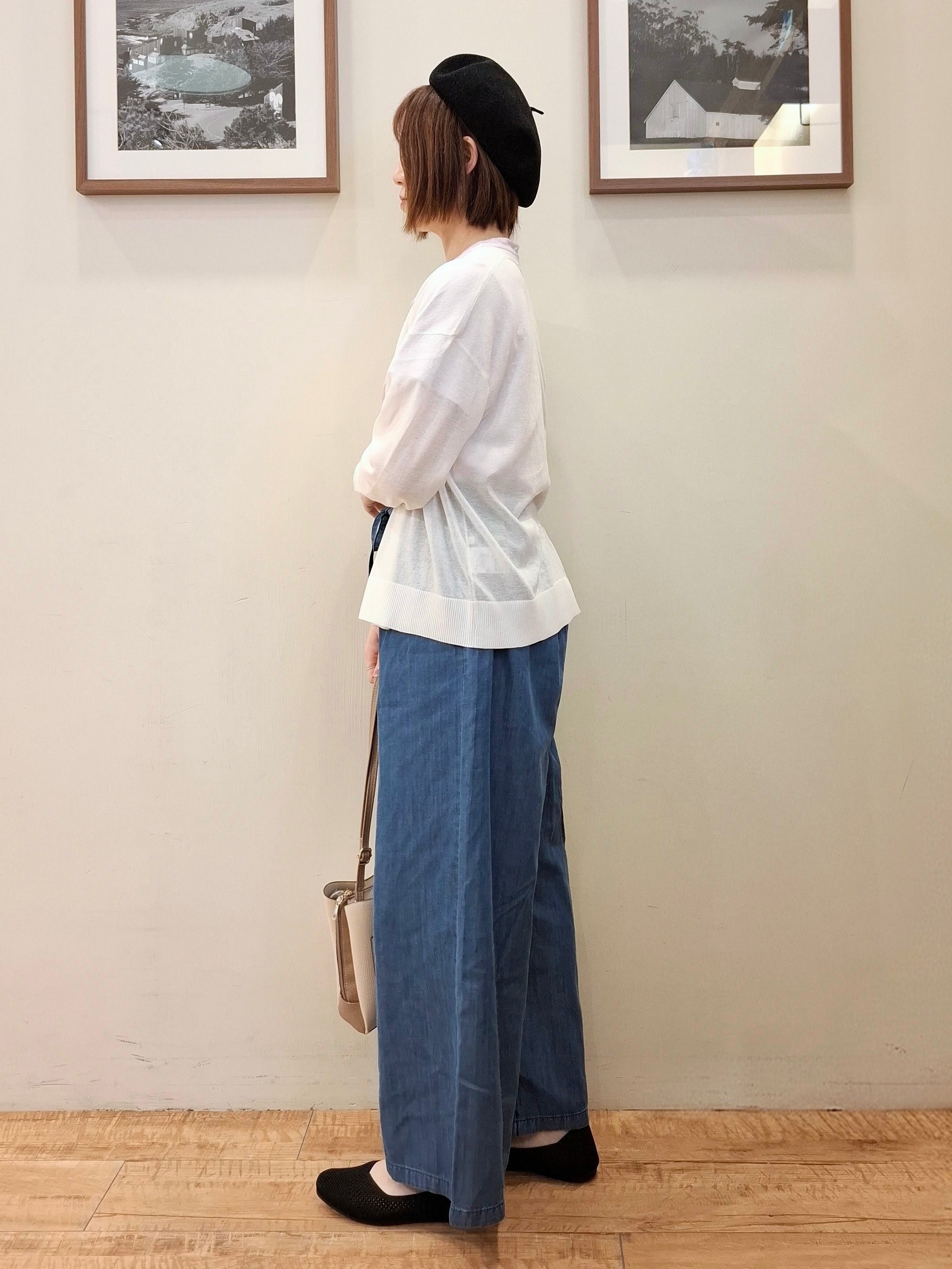 まあるさんの「SHOO･LA･RUE｜【ひんやり/洗濯機可/S-LL】オンにもオフにも マルチに使えるボタンレスカーディガン」を使ったコーディネート