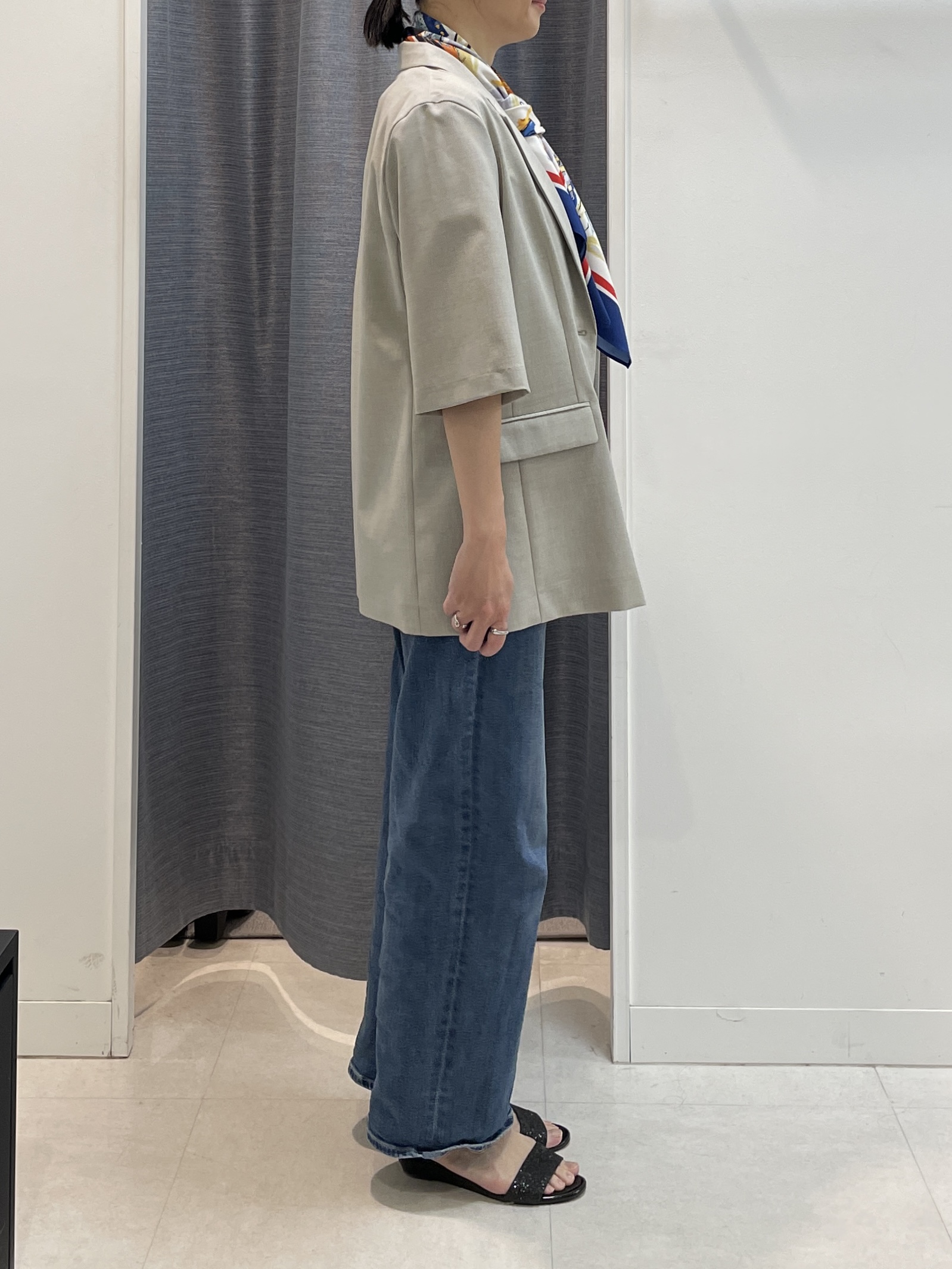 shihoさんの「INDIVI｜【シワになりにくい/セットアップ可/接触冷感】ハーフスリーブジャケット」を使ったコーディネート