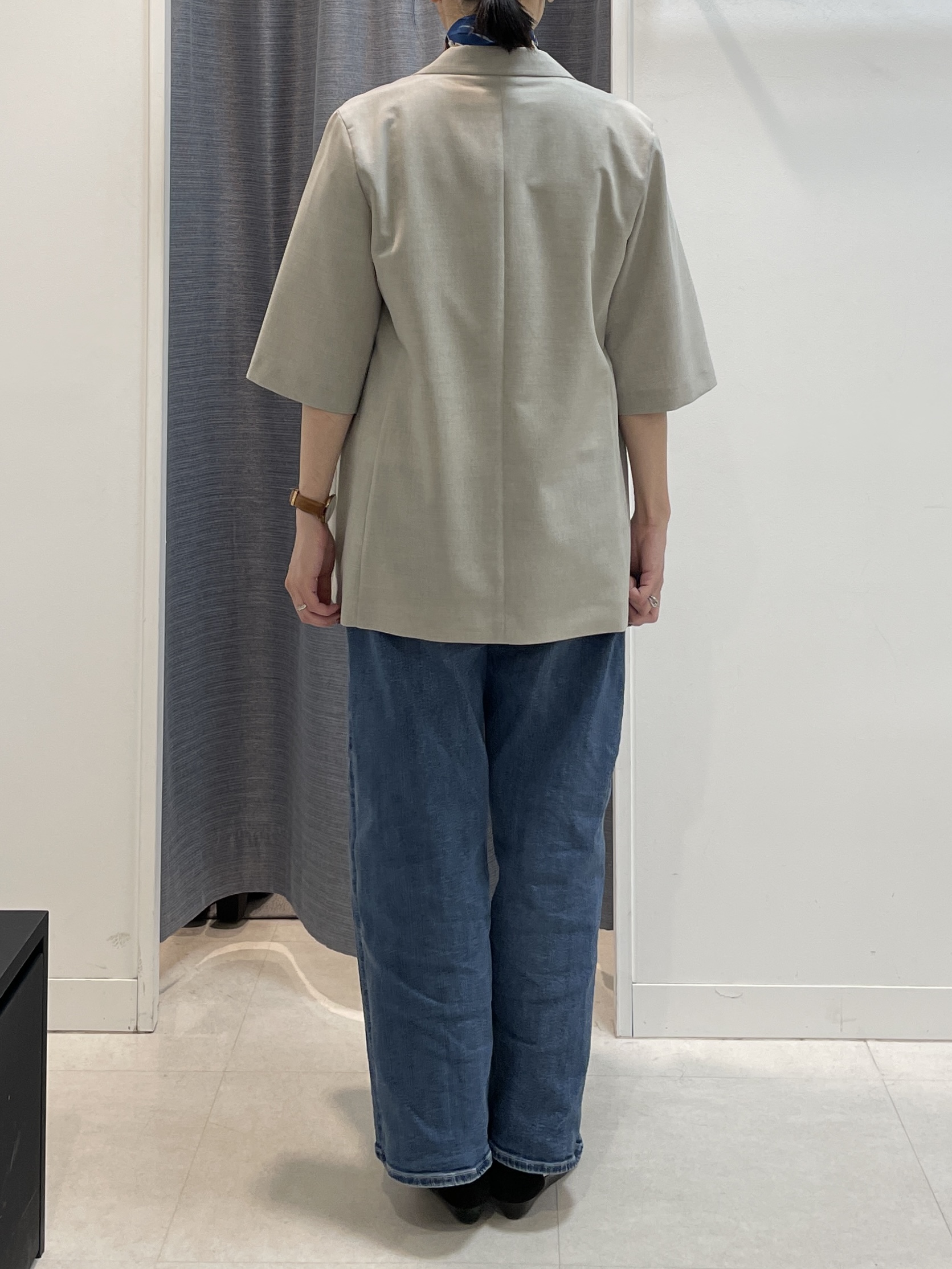 shihoさんの「INDIVI｜【シワになりにくい/セットアップ可/接触冷感】ハーフスリーブジャケット」を使ったコーディネート