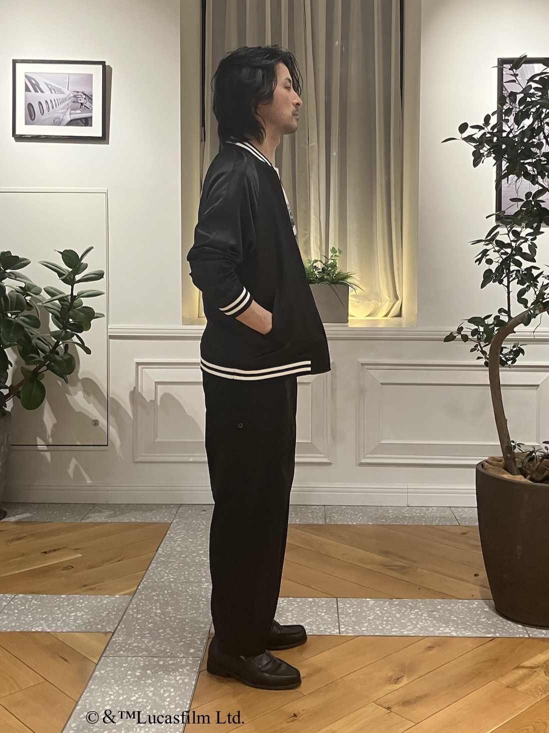 junyaさんの「DRESSTERIOR｜【MonoMax4月号掲載】ピストルラビット スカジャン」を使ったコーディネート
