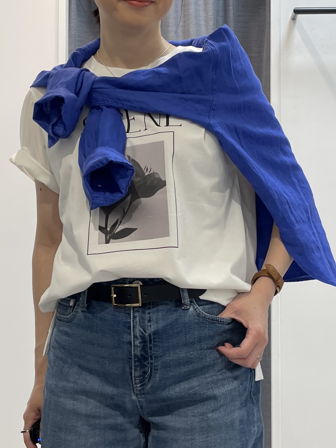 shihoさんの「INDIVI｜【古畑星夏さん着用/ロゴ/プリント】グラフィックTシャツ」を使ったコーディネート