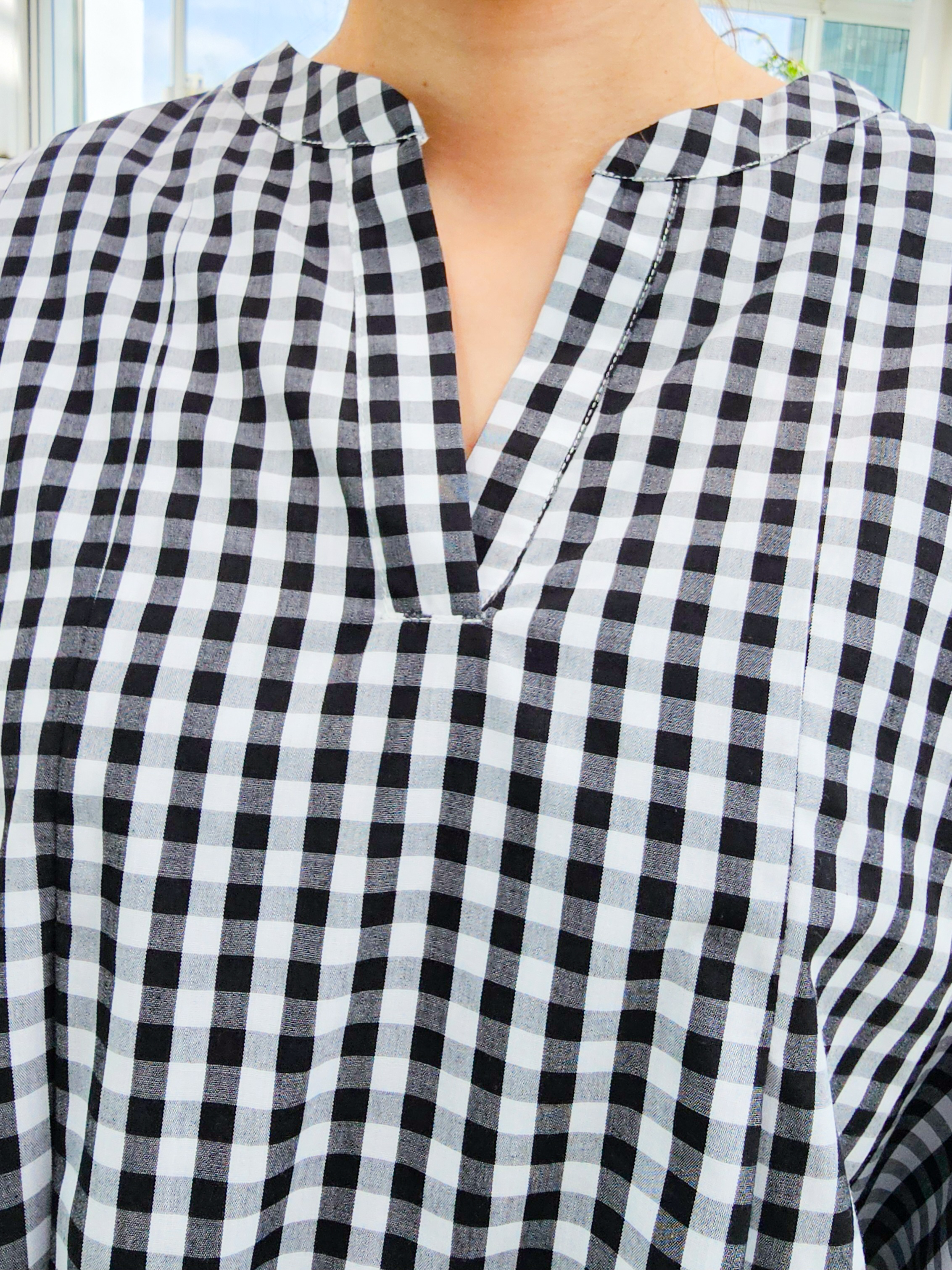 ゆゆさんの「SHOO･LA･RUE｜【高レビュー/洗濯後しわになりにくい/インせず着られる】自然に体型カバー 麻調ペプラムブラウス」を使ったコーディネート