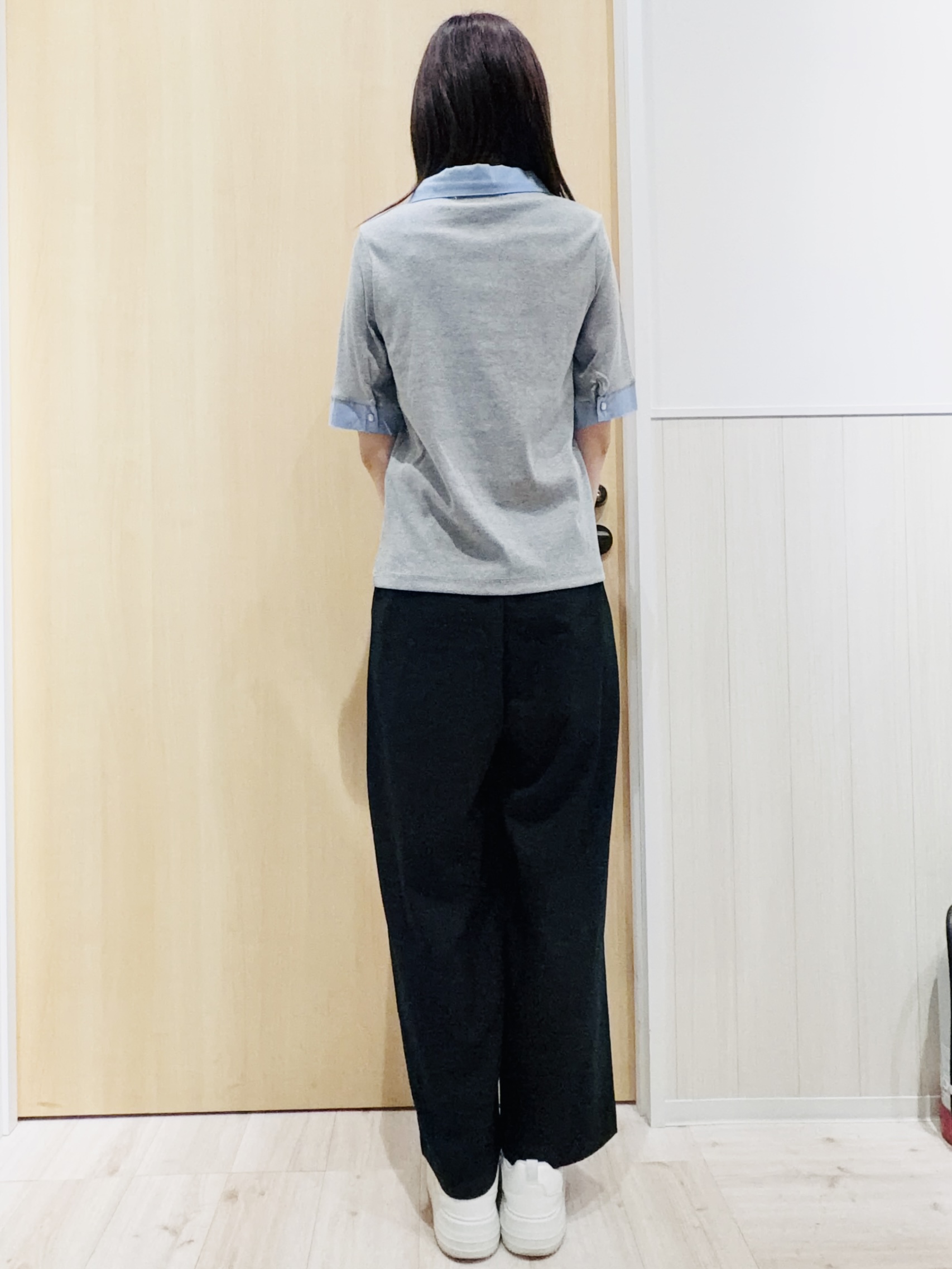 Naさんの「SHOO･LA･RUE｜【洗濯機可/S-LL】シャツレイヤード風 テレコポロトップス」を使ったコーディネート