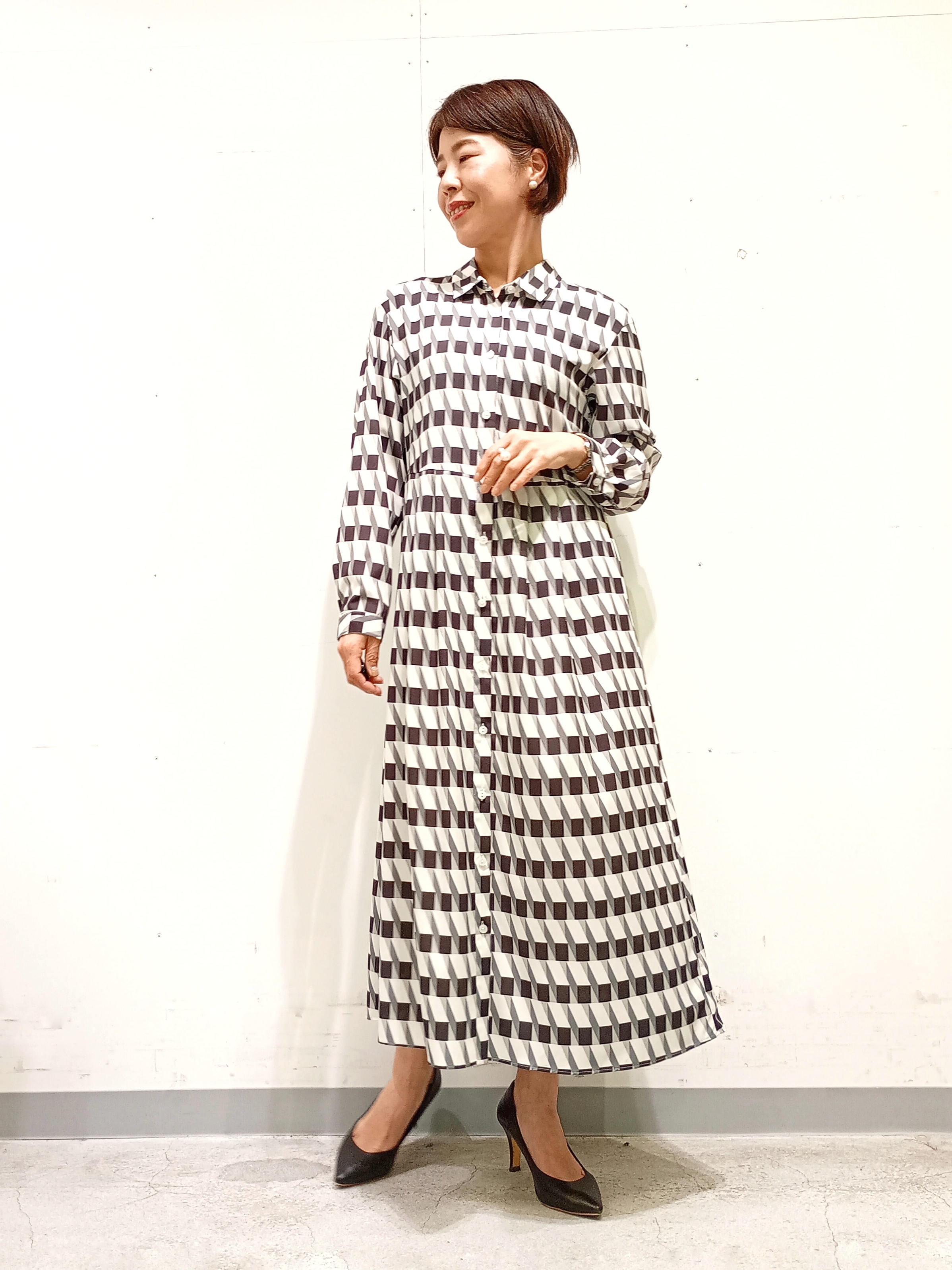 Kさんの「INDIVI｜【洗える／2WAY】ベルト付き ジオメトリック柄 シャツワンピース」を使ったコーディネート