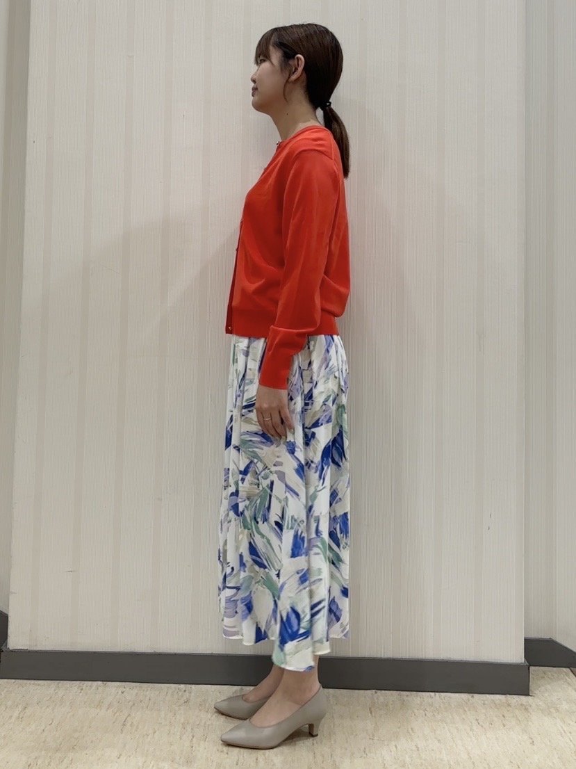 ちひさんの「INDIVI｜【UVケア/接触冷感／アンサンブル】丸首カーディガン＆袖スリット5分袖ニット」を使ったコーディネート
