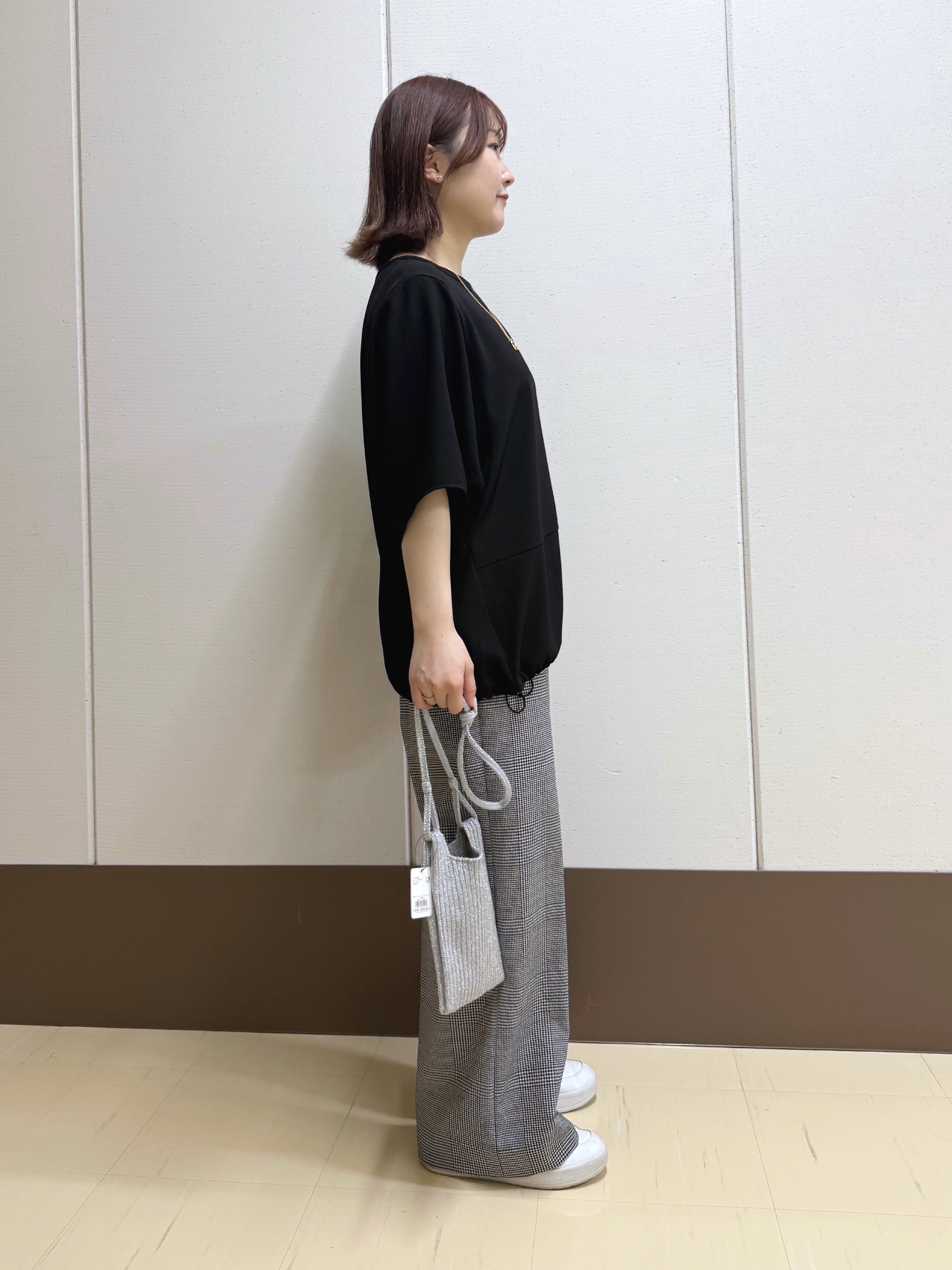 Rikoさんの「INDIVI｜【洗える／2WAY／裾ドロスト付き】 ドルマンスリーブチュニックトップス」を使ったコーディネート