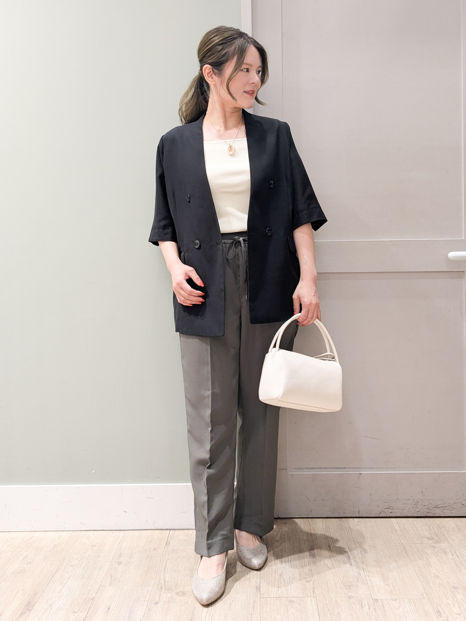 kuwawaさんの「grove｜【洗濯機OK/ひんやり】軽く羽織れるハーフスリーブジャケット」を使ったコーディネート