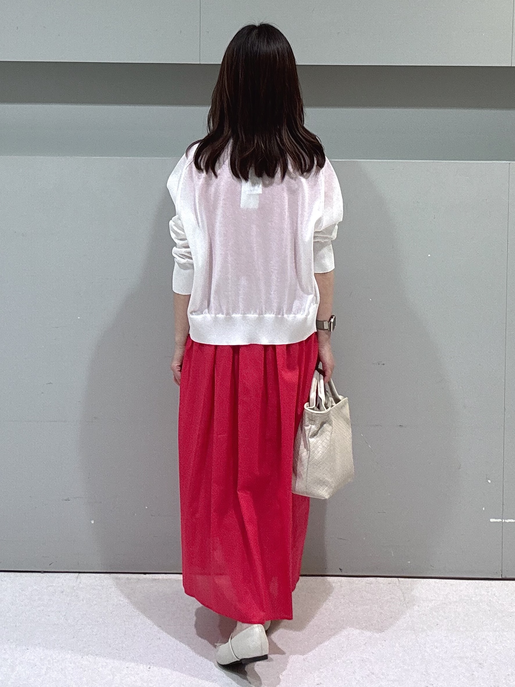 makiさんの「UNTITLED｜【アンサンブル可/日除け・冷房対策】シアーレーヨンZIPカーディガン」を使ったコーディネート