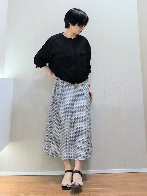 ミズタさんの「UNTITLED｜【古畑星夏さん着用/洗える】シアーブルゾン」を使ったコーディネート