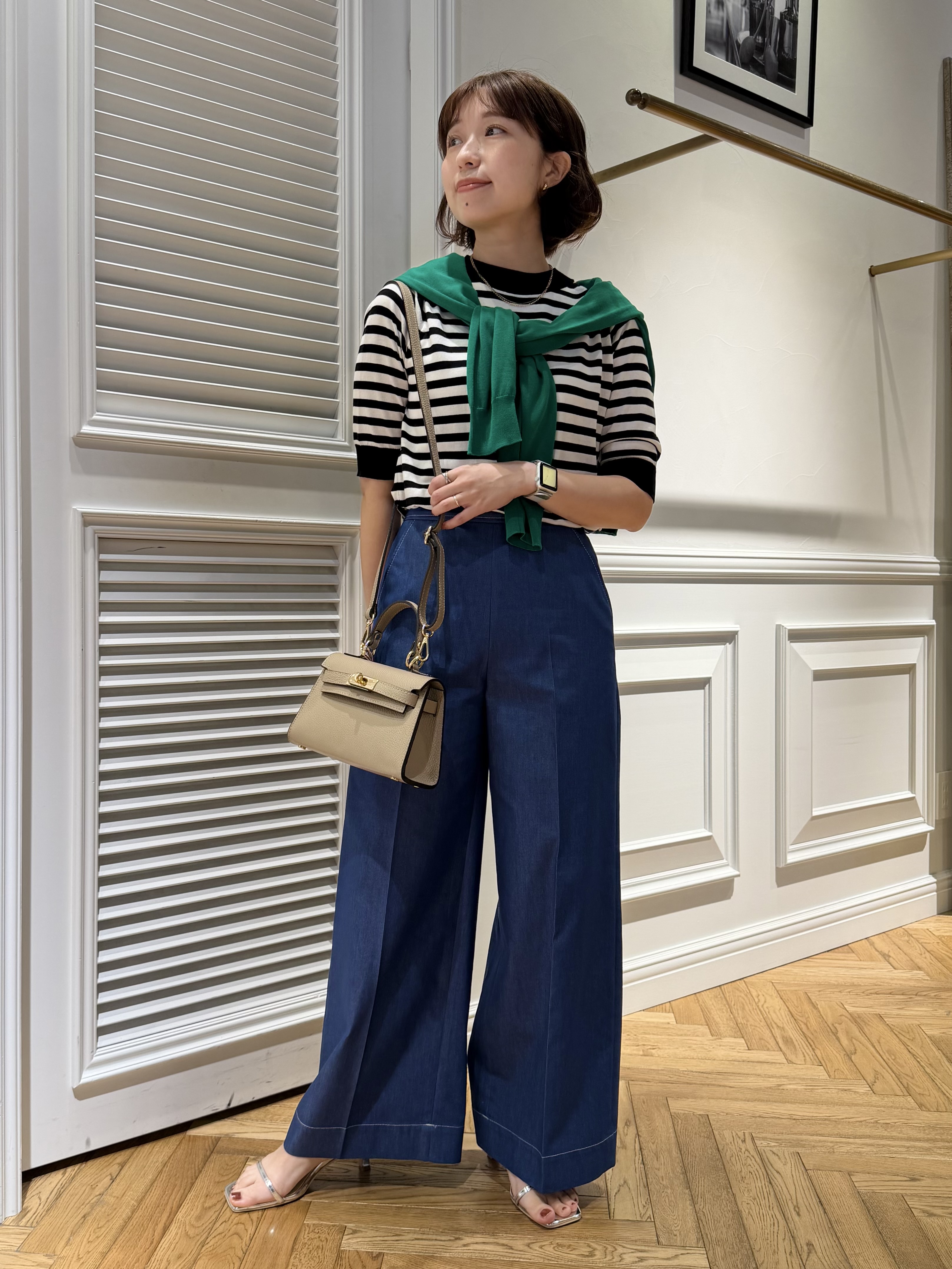 つじ まこさんの「DRESSTERIOR｜【otonaMUSE5月号掲載】コットンシルクマルチボーダーニット」を使ったコーディネート